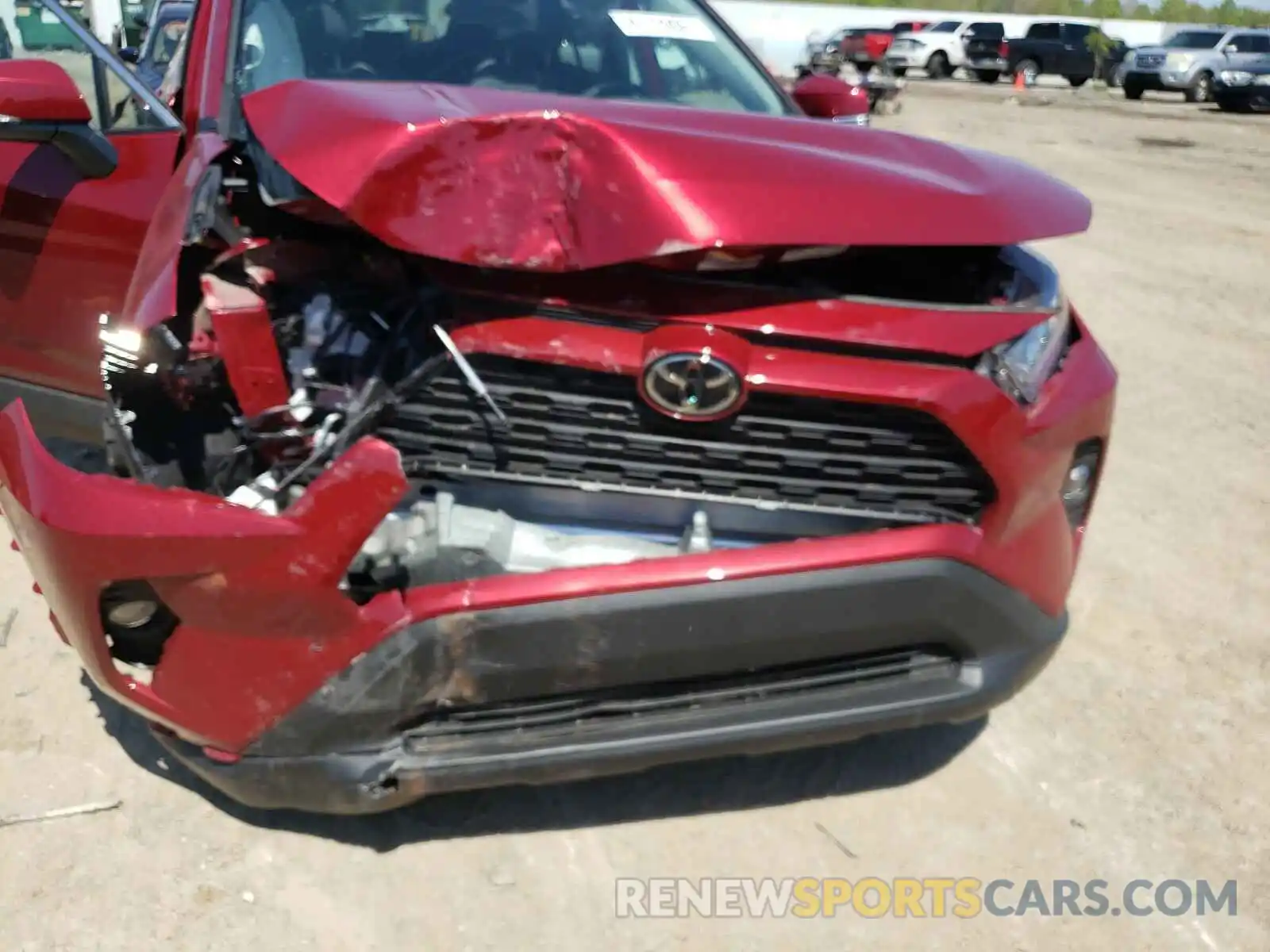 9 Photograph of a damaged car 2T3P1RFV0MC143052 TOYOTA RAV4 2021