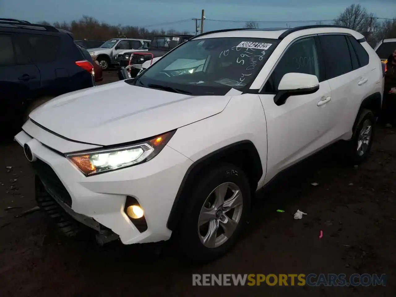 2 Фотография поврежденного автомобиля 2T3P1RFV0MC157825 TOYOTA RAV4 2021