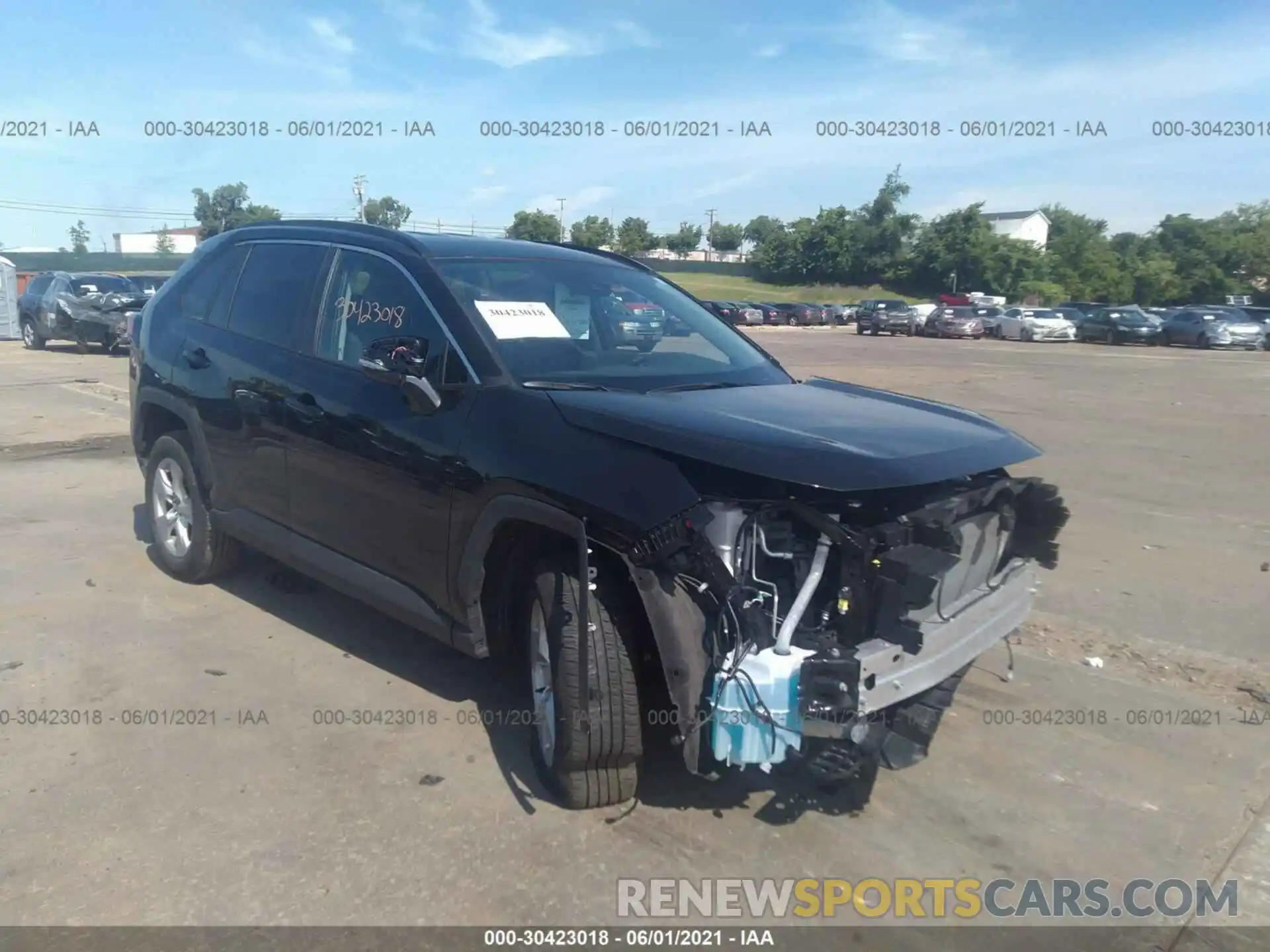 1 Photograph of a damaged car 2T3P1RFV0MC165746 TOYOTA RAV4 2021