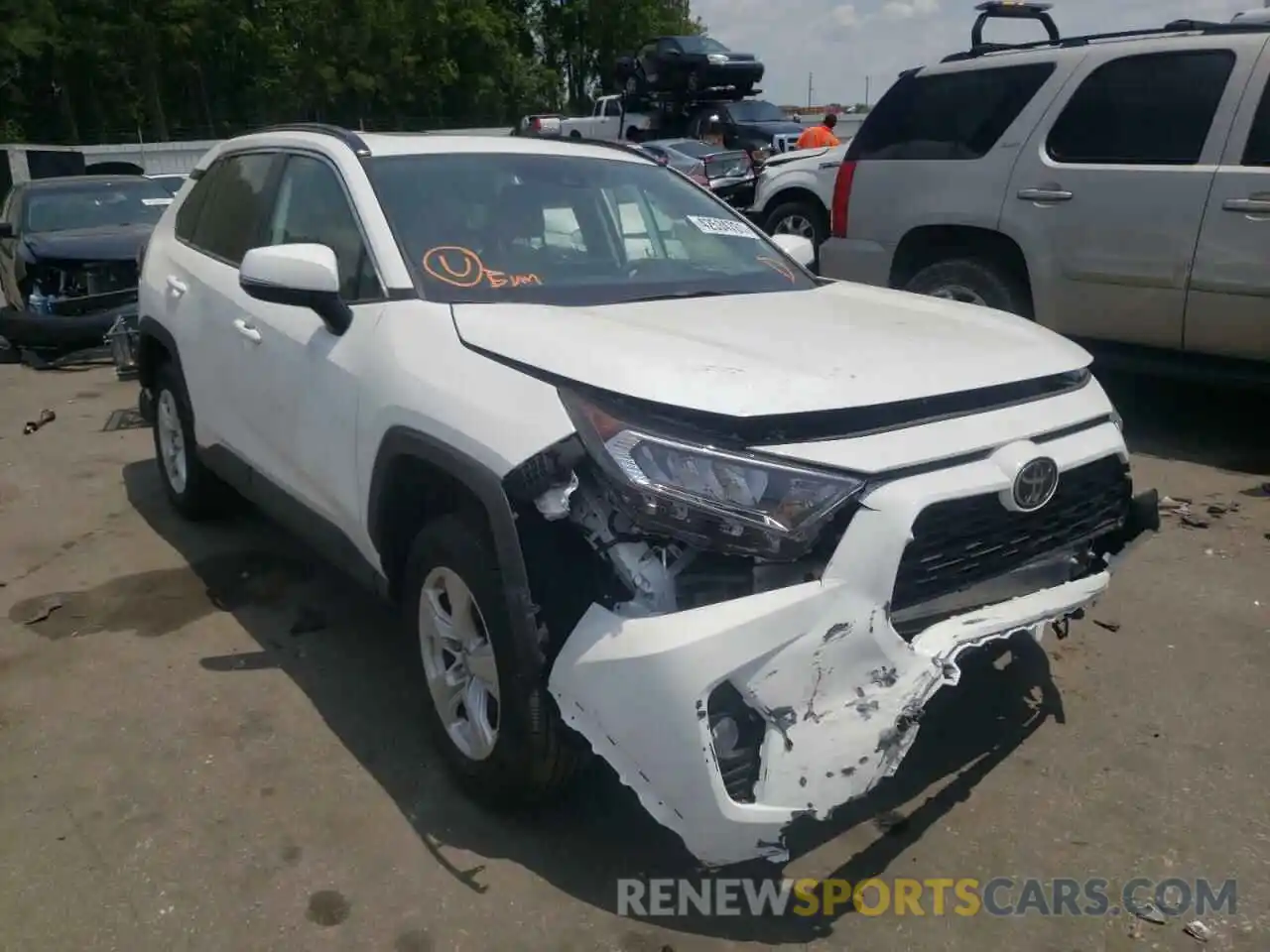 1 Фотография поврежденного автомобиля 2T3P1RFV0MC174592 TOYOTA RAV4 2021