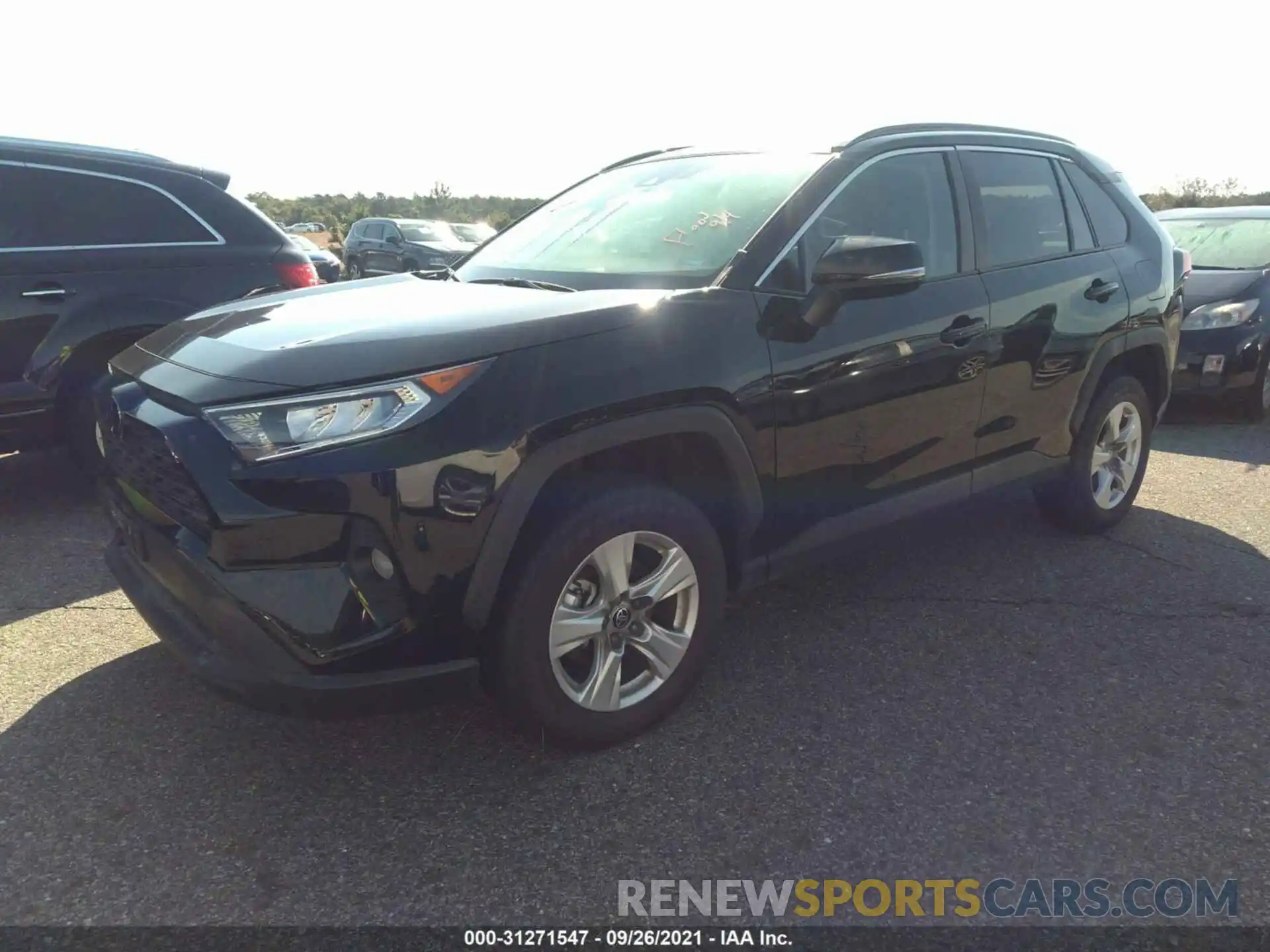 2 Photograph of a damaged car 2T3P1RFV0MC184569 TOYOTA RAV4 2021