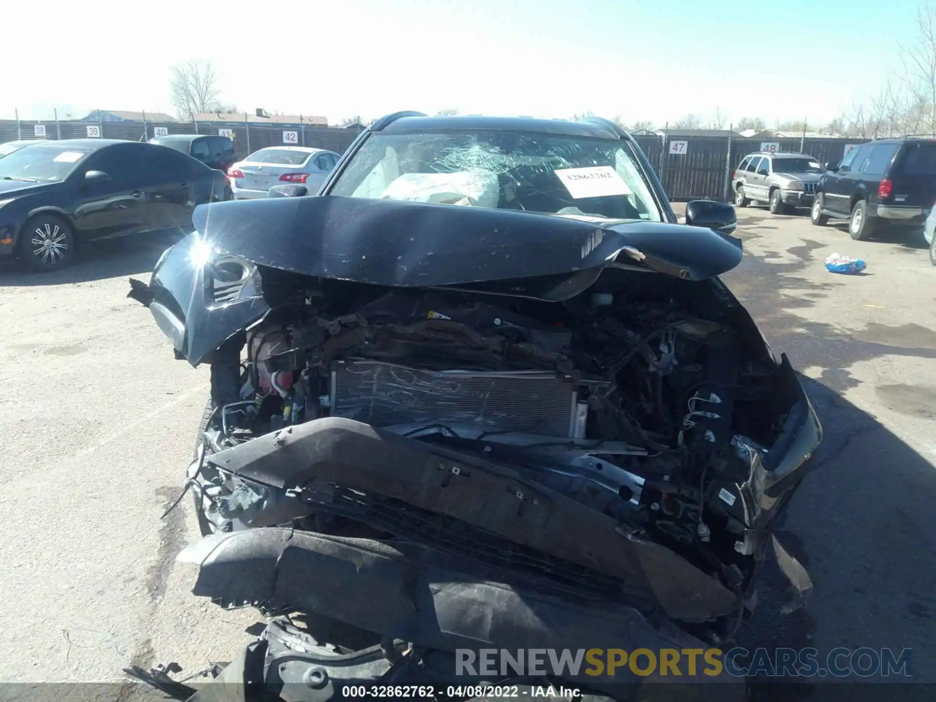 6 Photograph of a damaged car 2T3P1RFV0MC216260 TOYOTA RAV4 2021