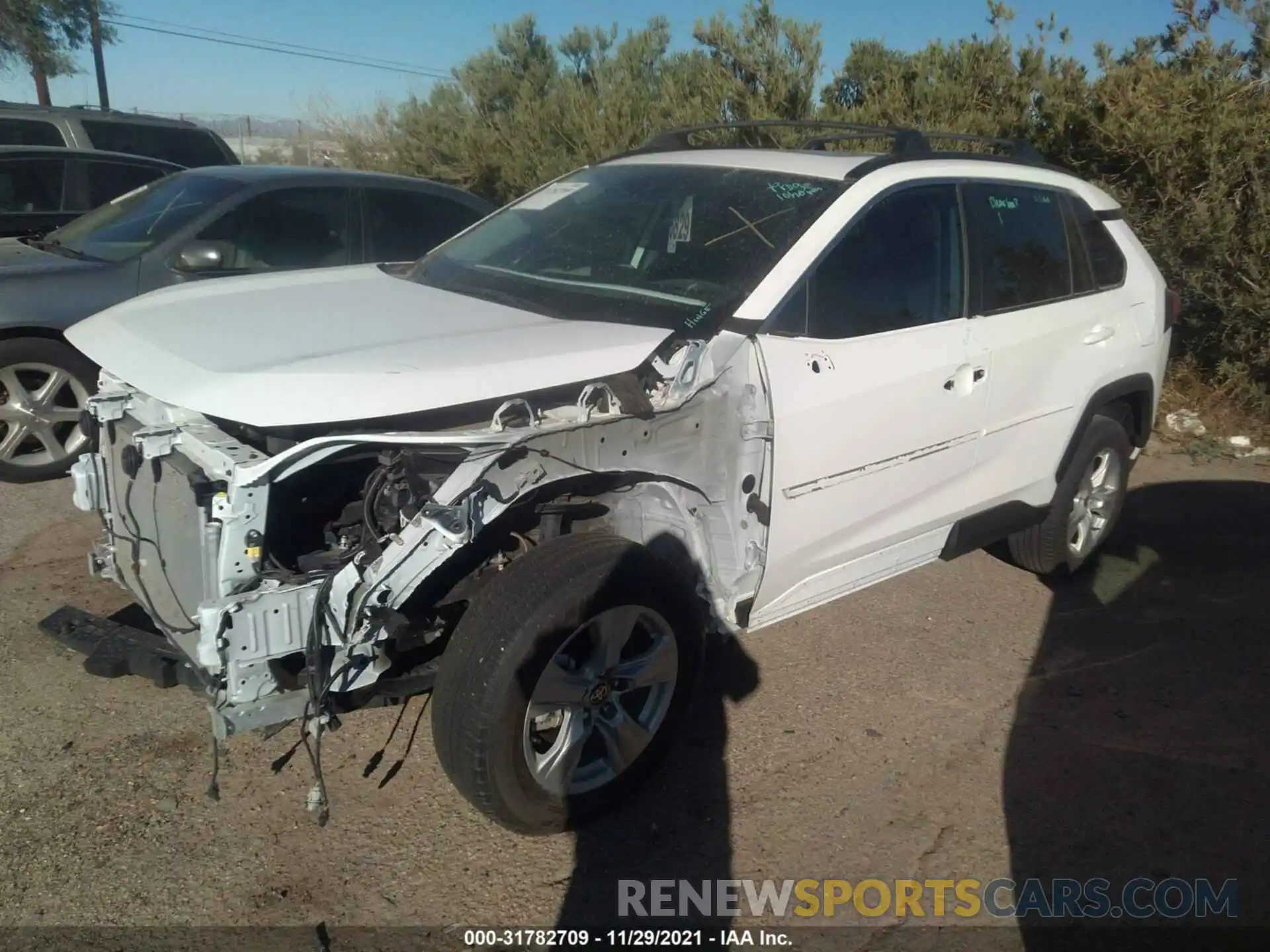 2 Photograph of a damaged car 2T3P1RFV0MC221782 TOYOTA RAV4 2021