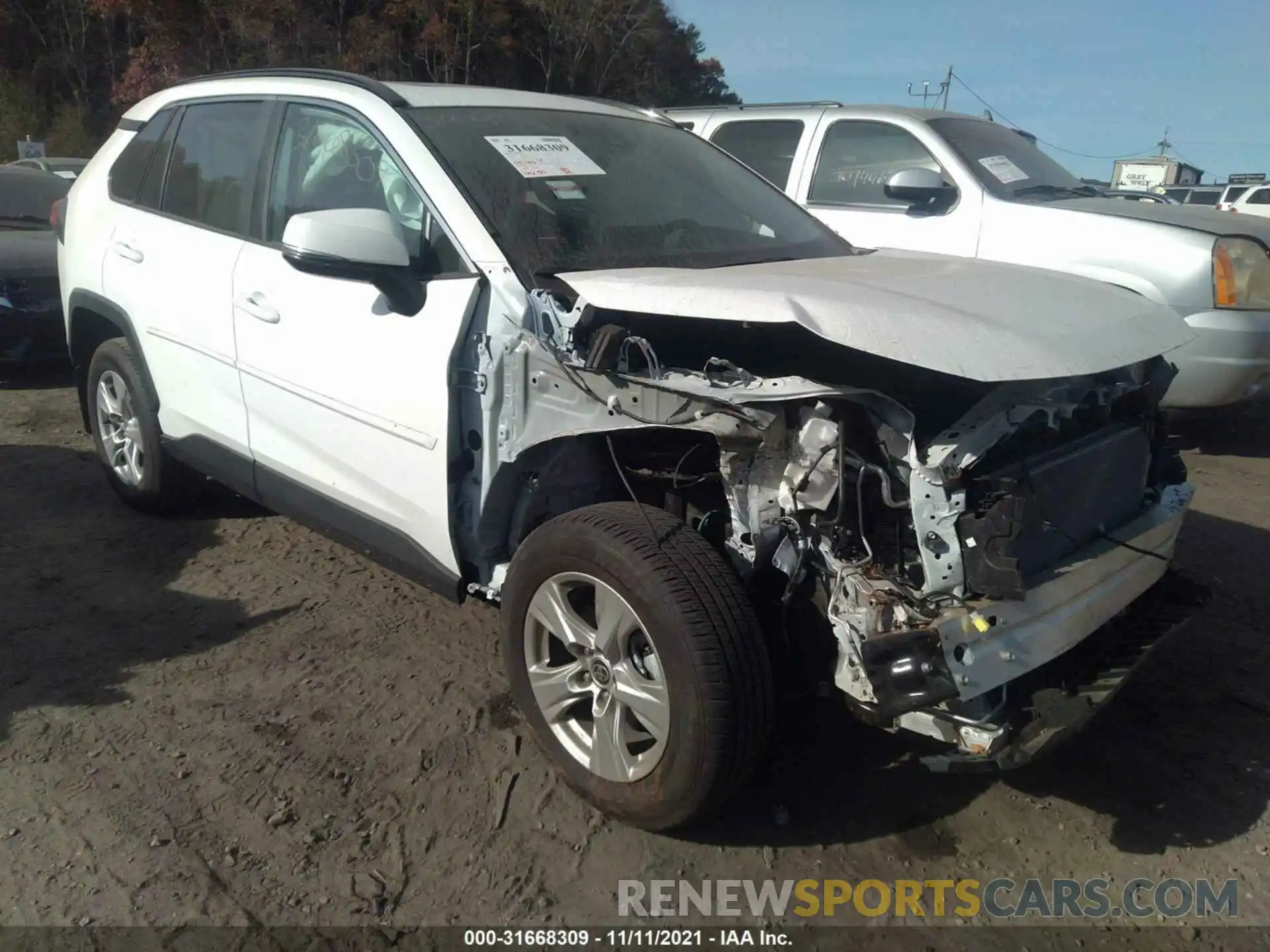 1 Photograph of a damaged car 2T3P1RFV0MC231440 TOYOTA RAV4 2021