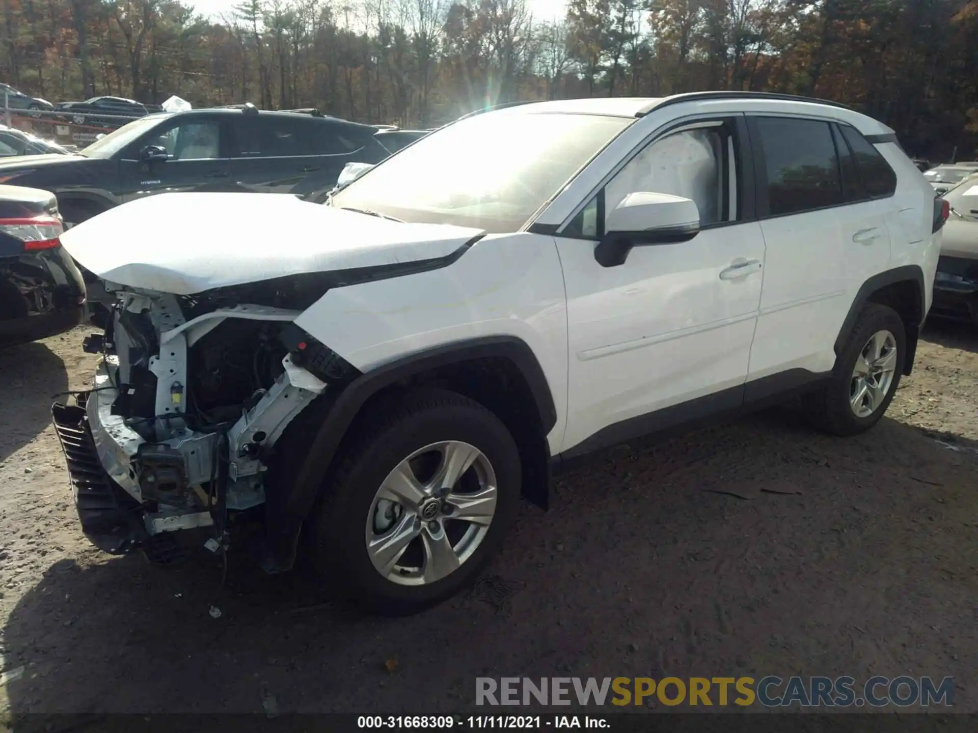 2 Photograph of a damaged car 2T3P1RFV0MC231440 TOYOTA RAV4 2021