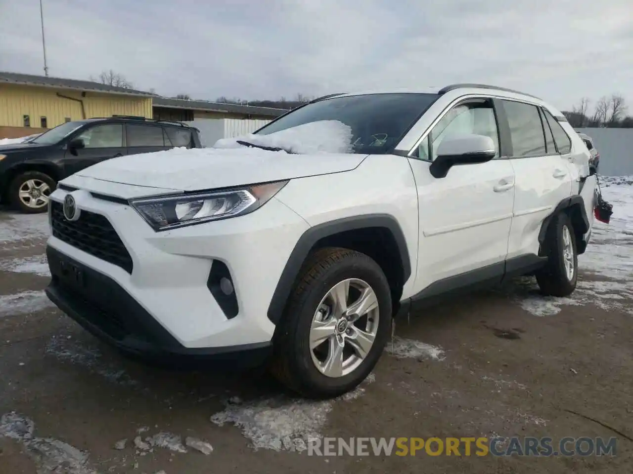 2 Photograph of a damaged car 2T3P1RFV0MC247606 TOYOTA RAV4 2021