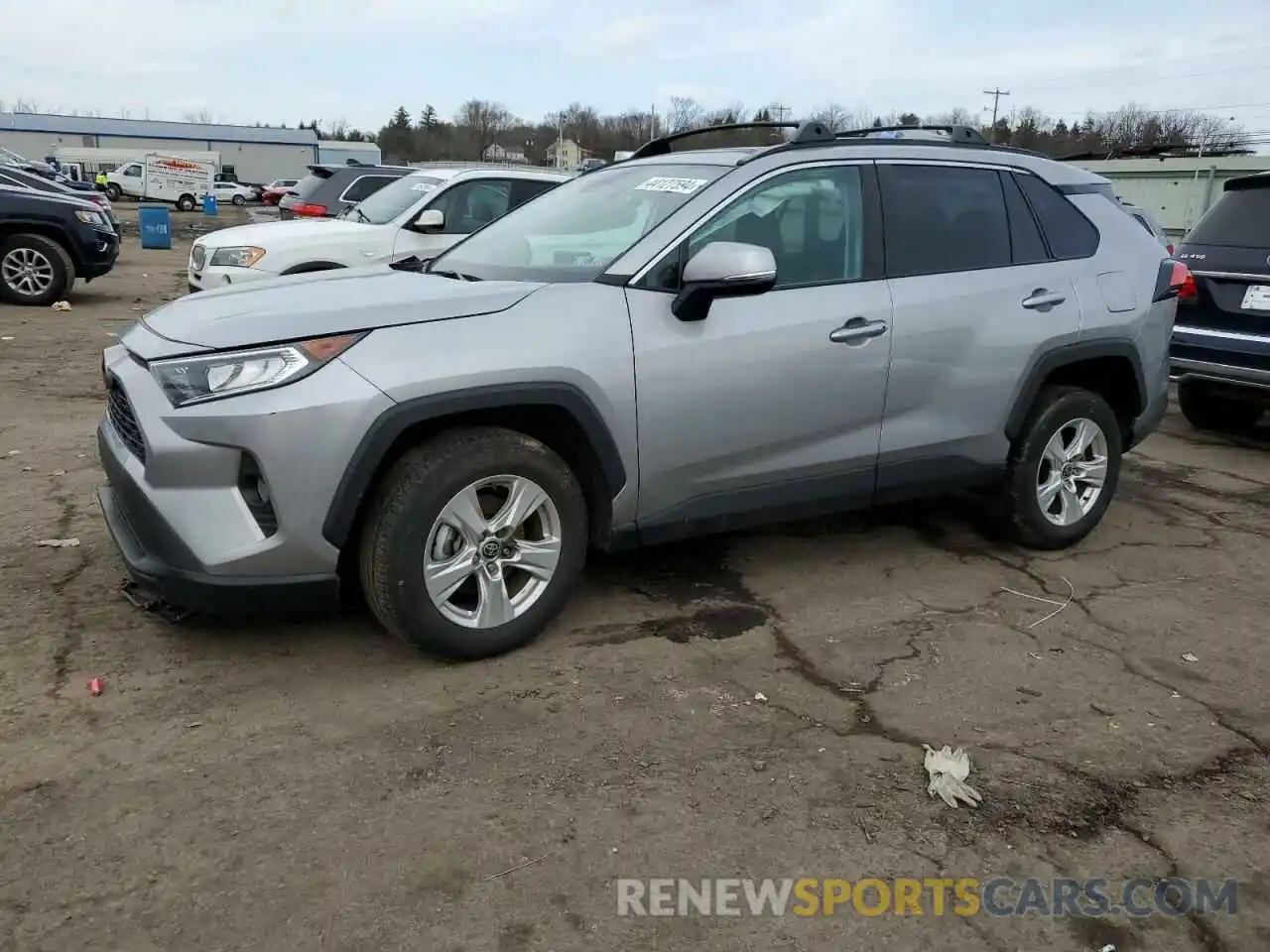 1 Photograph of a damaged car 2T3P1RFV0MC250571 TOYOTA RAV4 2021