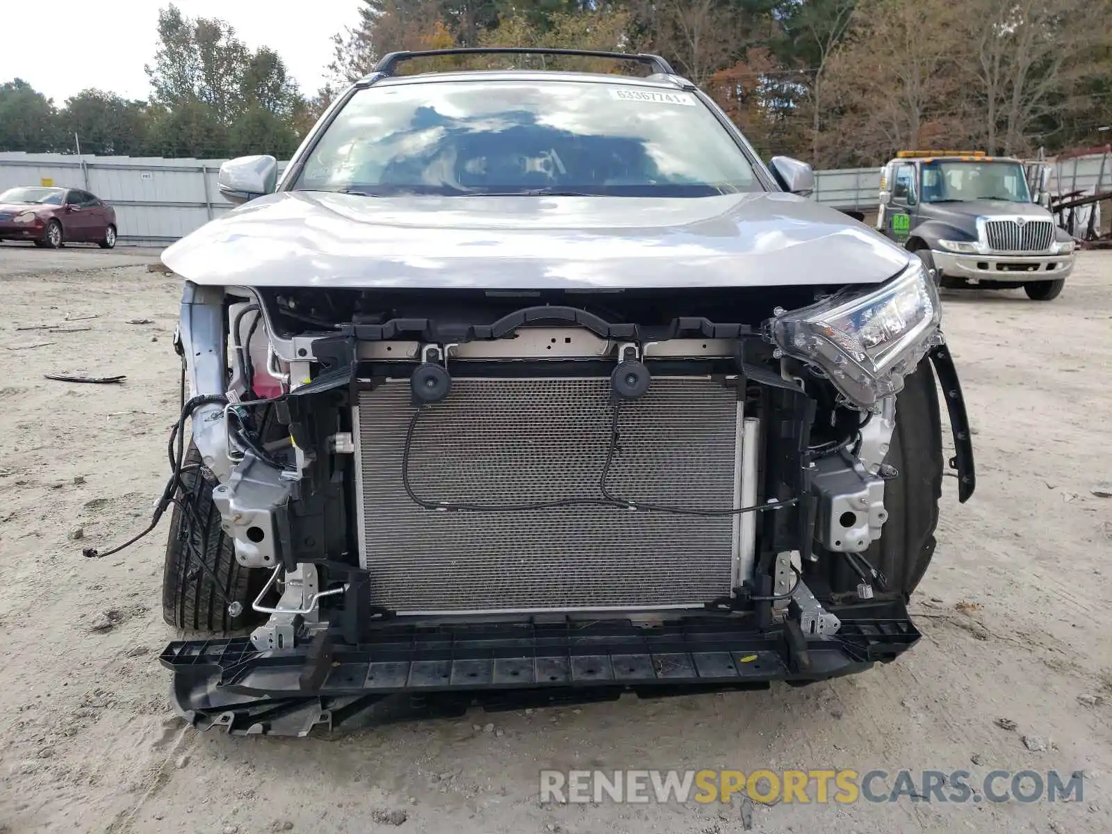 9 Photograph of a damaged car 2T3P1RFV0MW140294 TOYOTA RAV4 2021