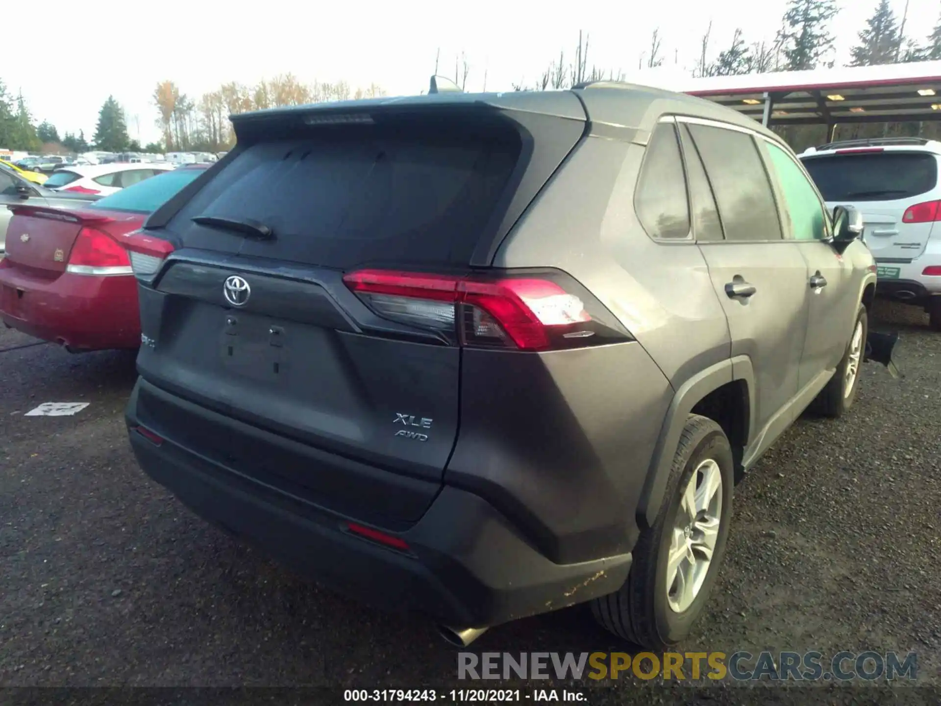 4 Photograph of a damaged car 2T3P1RFV0MW158892 TOYOTA RAV4 2021