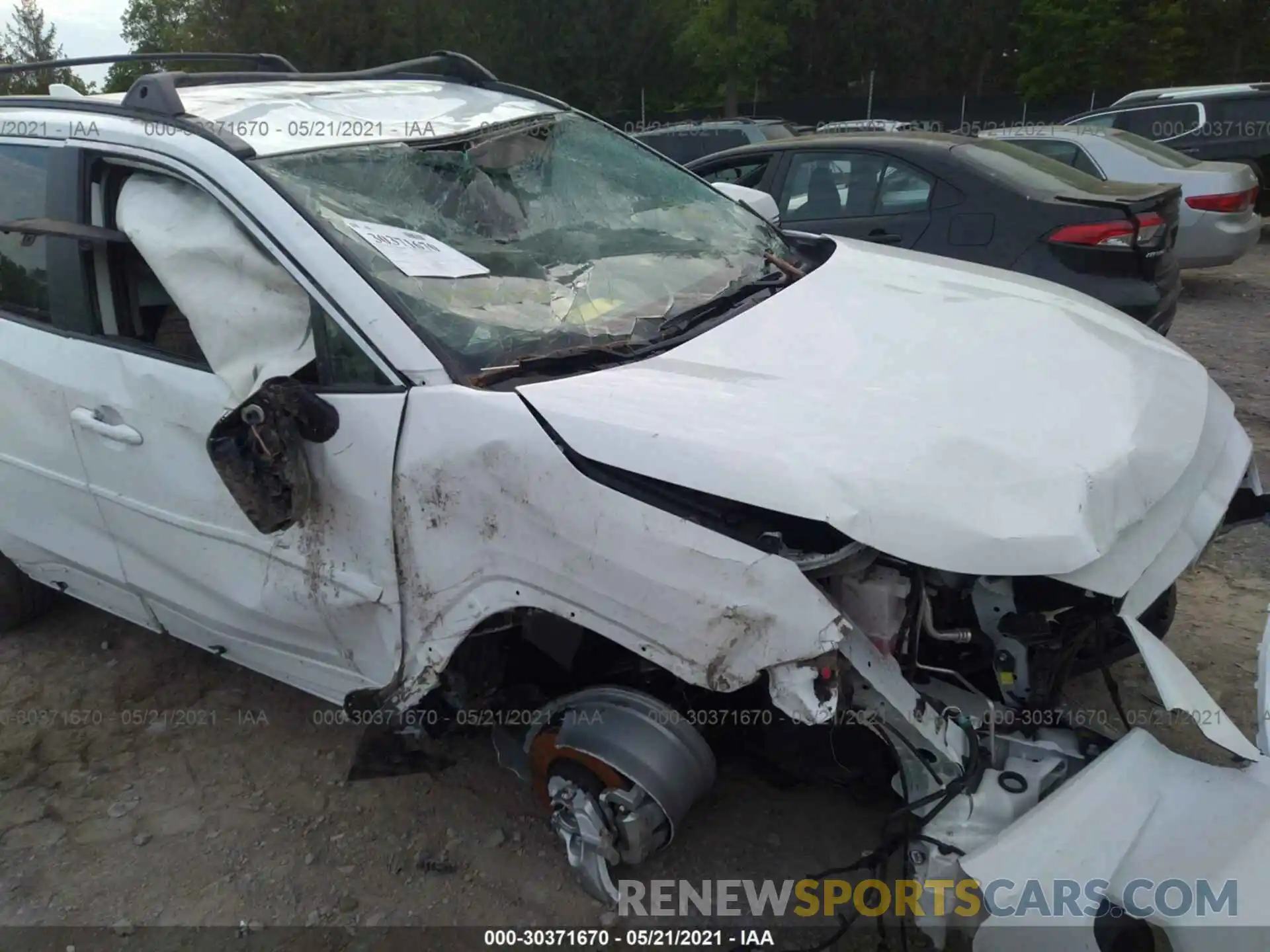 6 Photograph of a damaged car 2T3P1RFV0MW168001 TOYOTA RAV4 2021