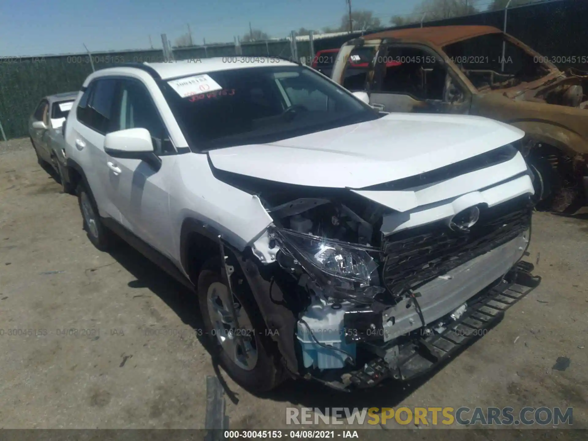 1 Photograph of a damaged car 2T3P1RFV0MW170458 TOYOTA RAV4 2021