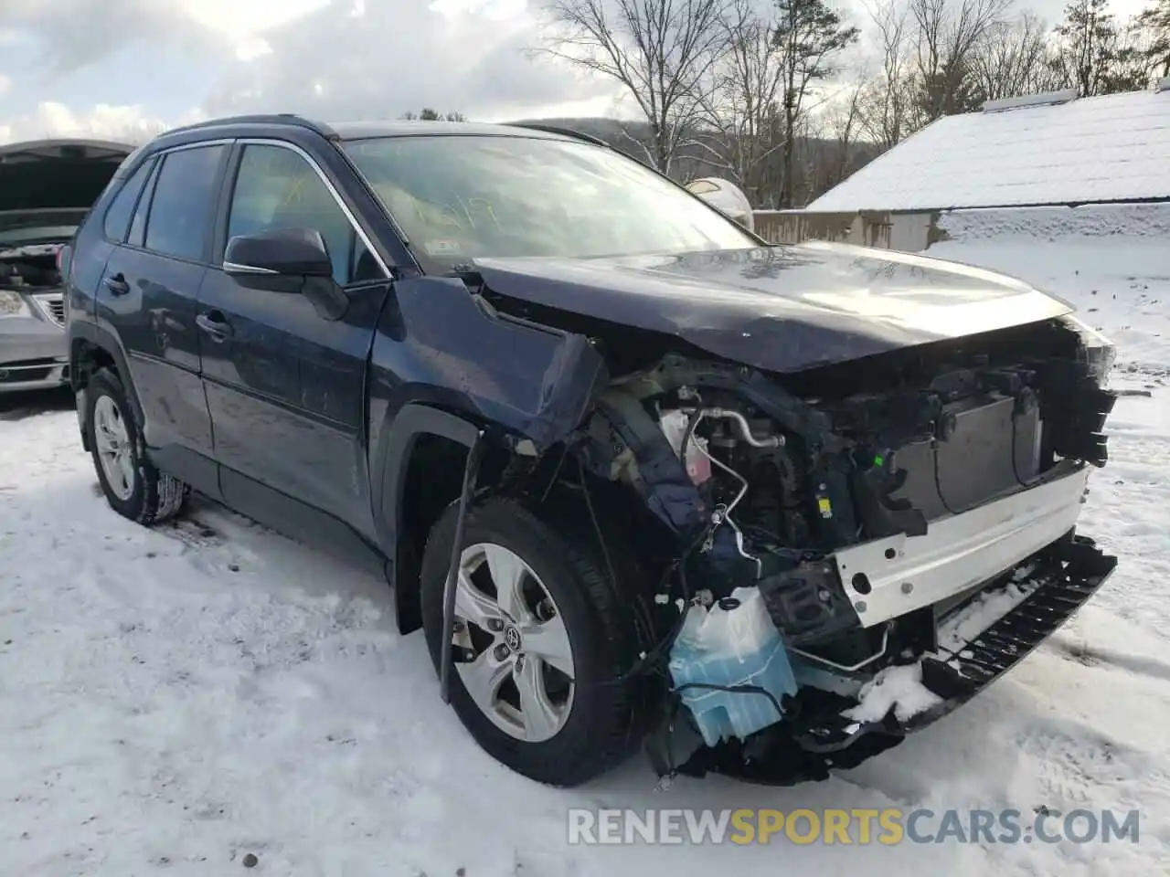 1 Photograph of a damaged car 2T3P1RFV0MW171030 TOYOTA RAV4 2021