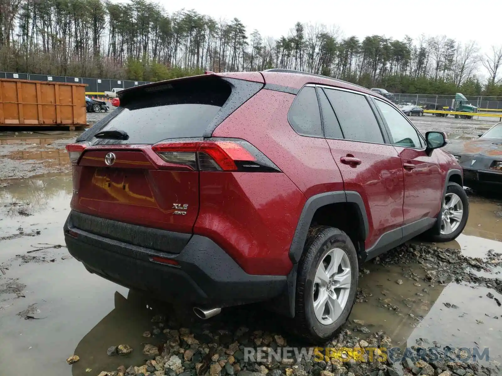 4 Photograph of a damaged car 2T3P1RFV0MW171819 TOYOTA RAV4 2021