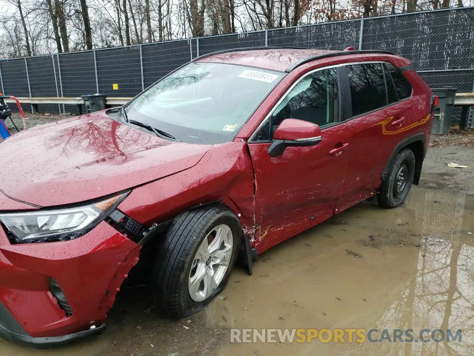 9 Photograph of a damaged car 2T3P1RFV0MW171819 TOYOTA RAV4 2021