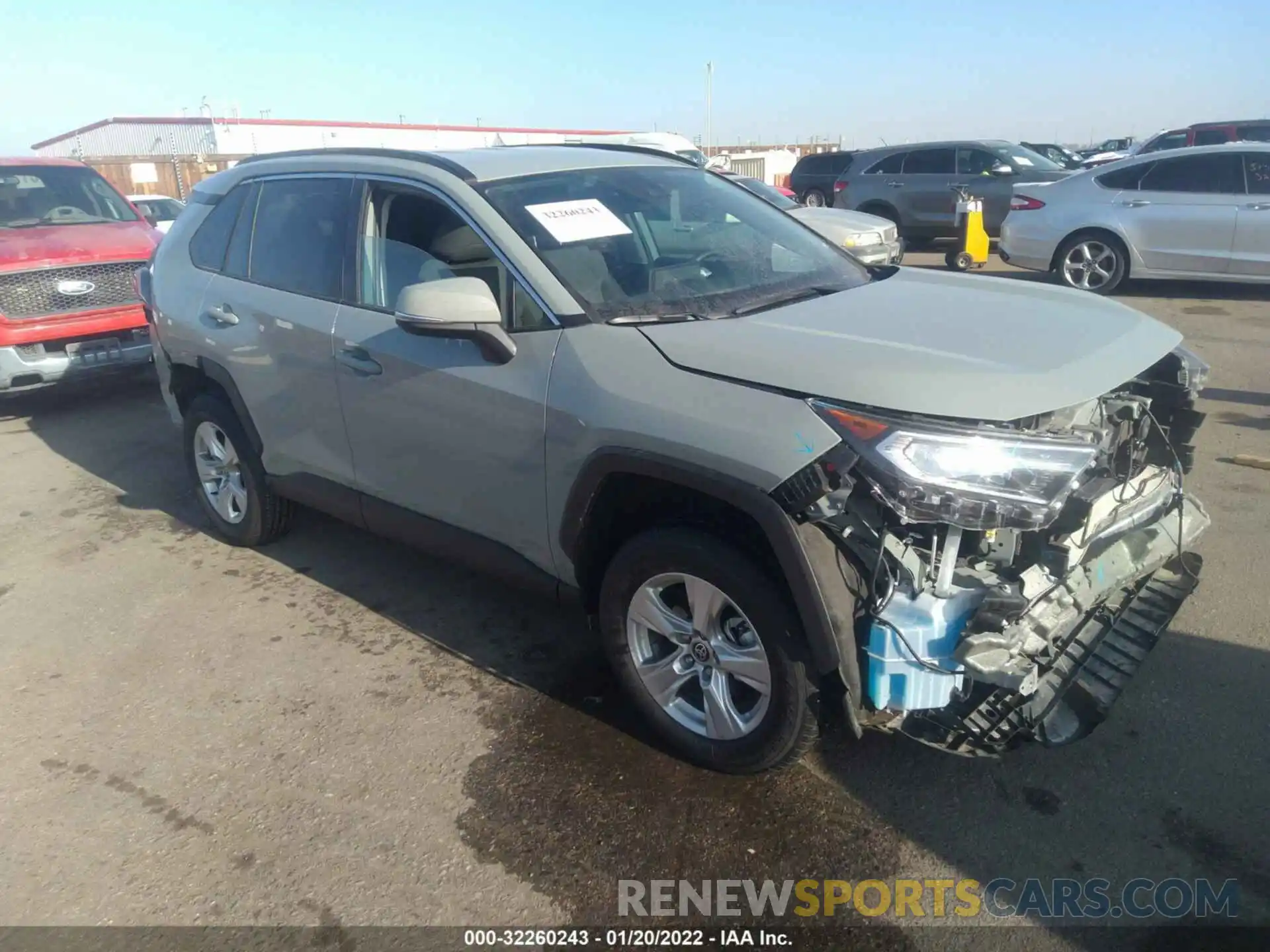 1 Photograph of a damaged car 2T3P1RFV0MW175093 TOYOTA RAV4 2021