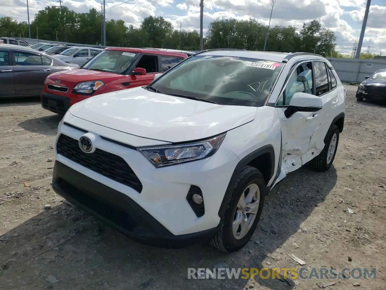 2 Photograph of a damaged car 2T3P1RFV0MW177541 TOYOTA RAV4 2021