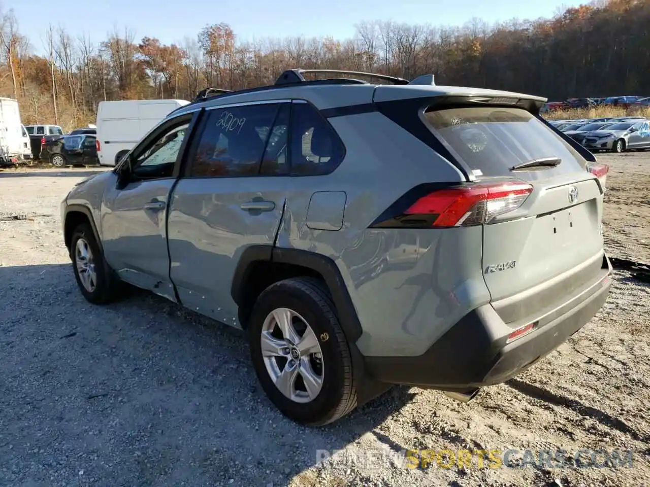 3 Photograph of a damaged car 2T3P1RFV0MW187647 TOYOTA RAV4 2021