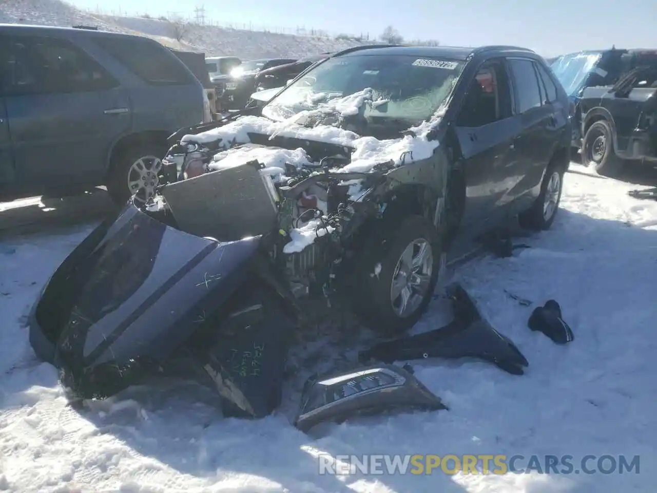 2 Photograph of a damaged car 2T3P1RFV0MW200154 TOYOTA RAV4 2021