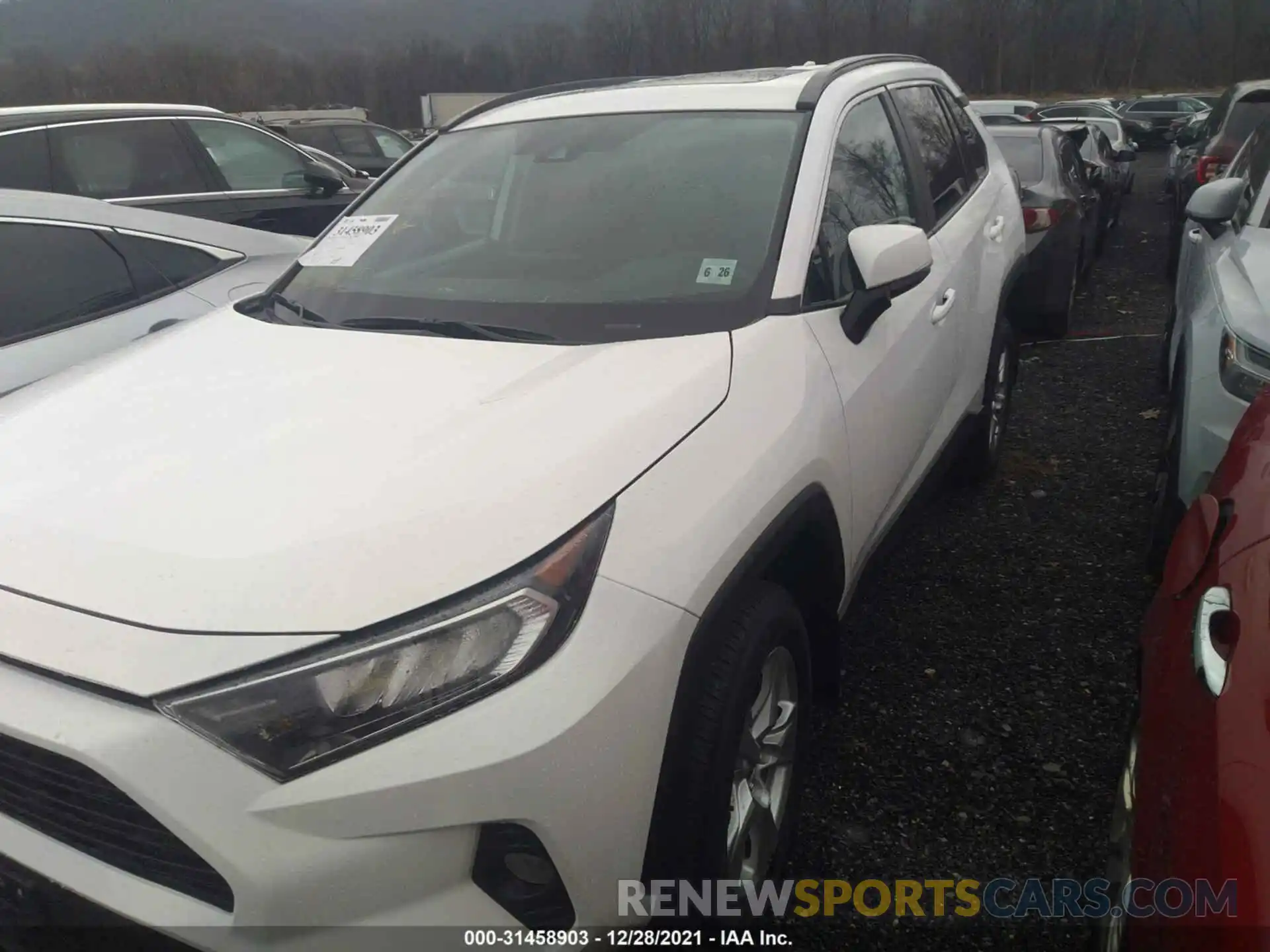 3 Photograph of a damaged car 2T3P1RFV0MW207315 TOYOTA RAV4 2021