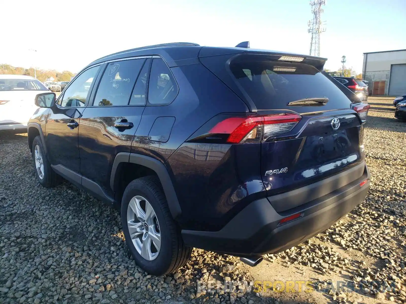 3 Photograph of a damaged car 2T3P1RFV0MW208383 TOYOTA RAV4 2021