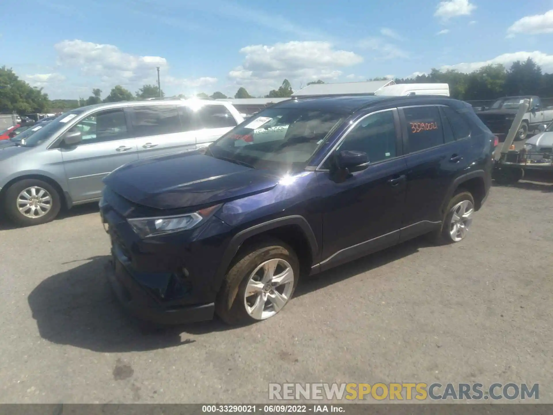 2 Photograph of a damaged car 2T3P1RFV0MW211025 TOYOTA RAV4 2021