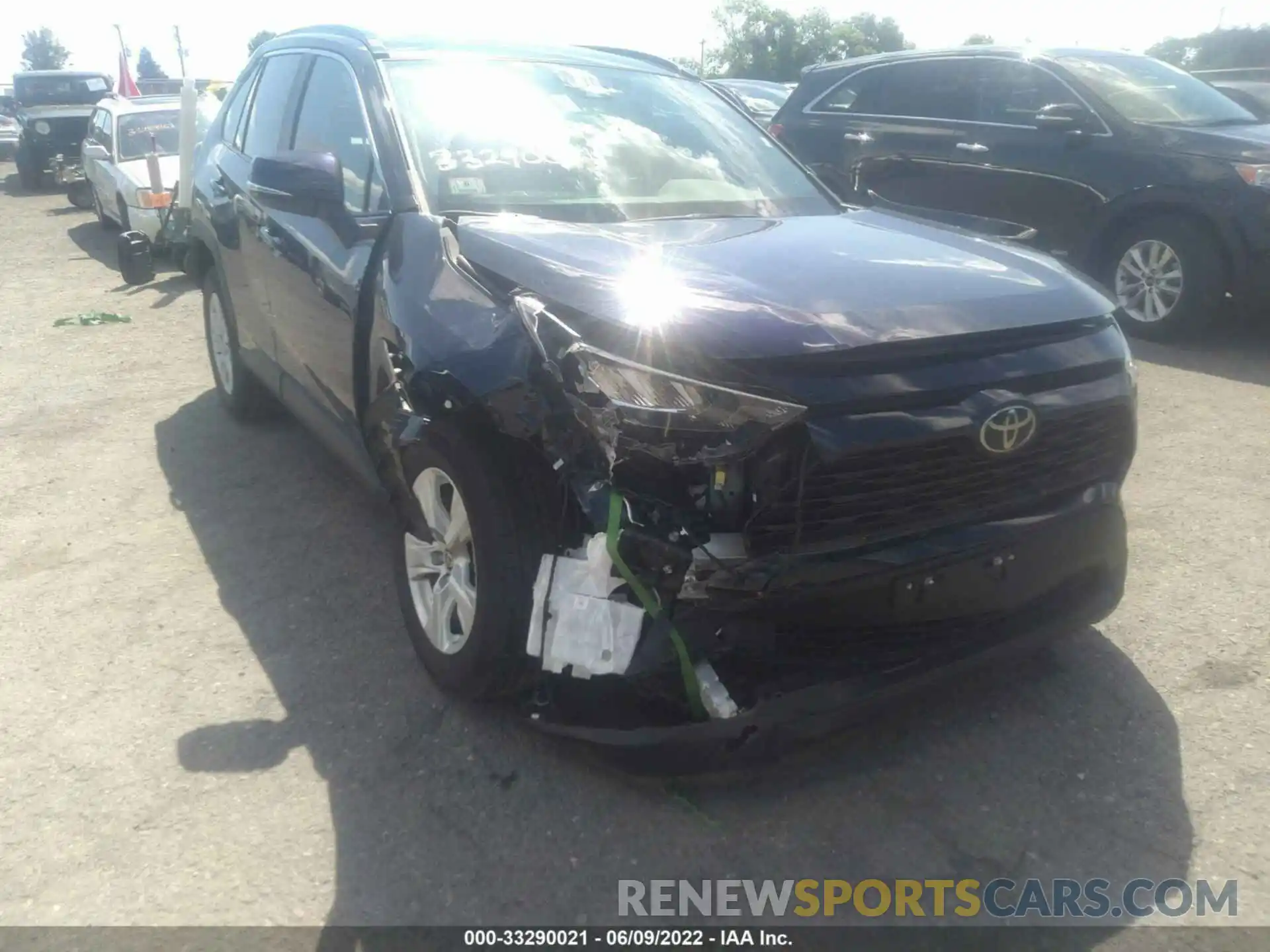 6 Photograph of a damaged car 2T3P1RFV0MW211025 TOYOTA RAV4 2021