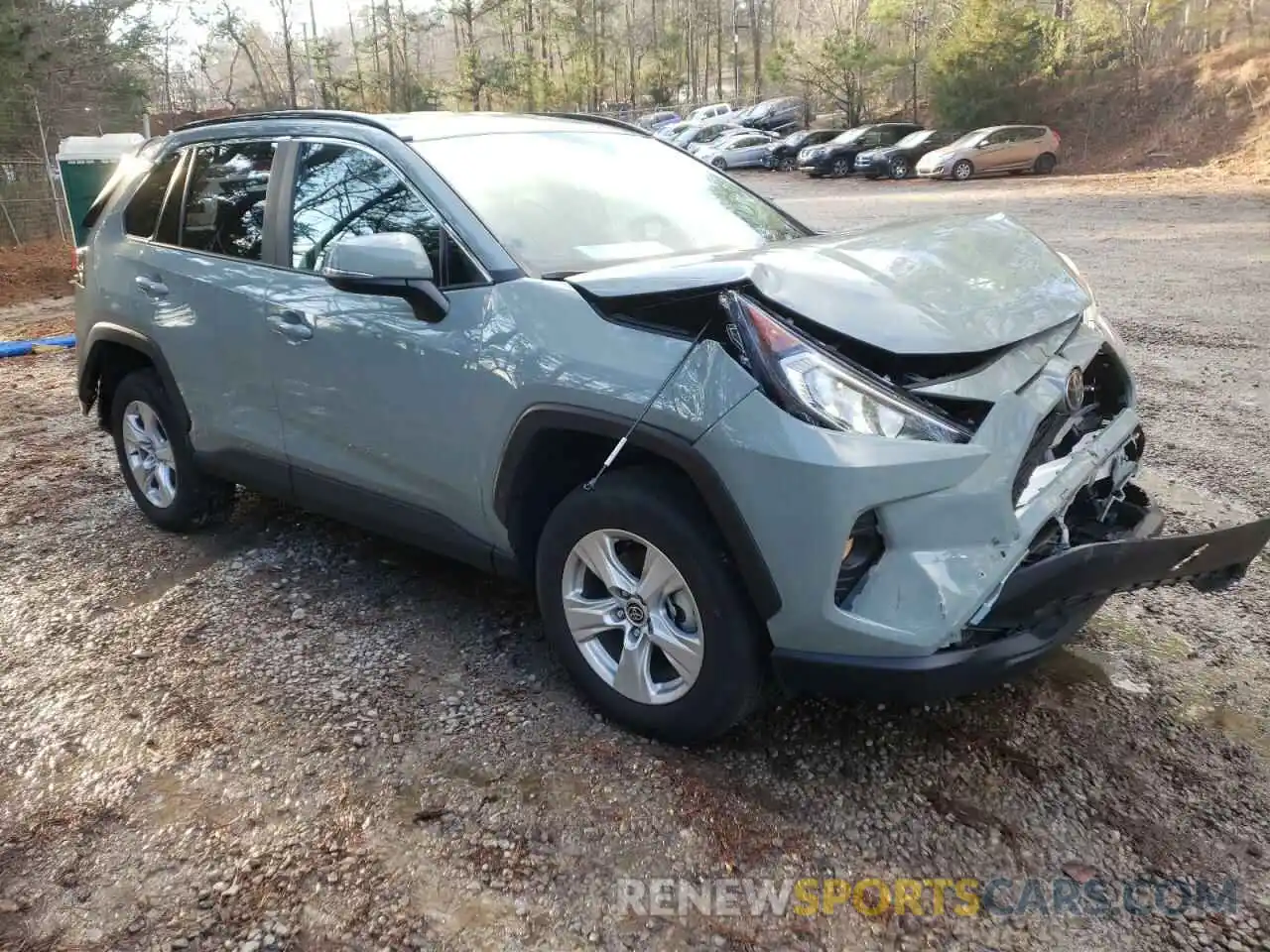 1 Photograph of a damaged car 2T3P1RFV0MW215219 TOYOTA RAV4 2021