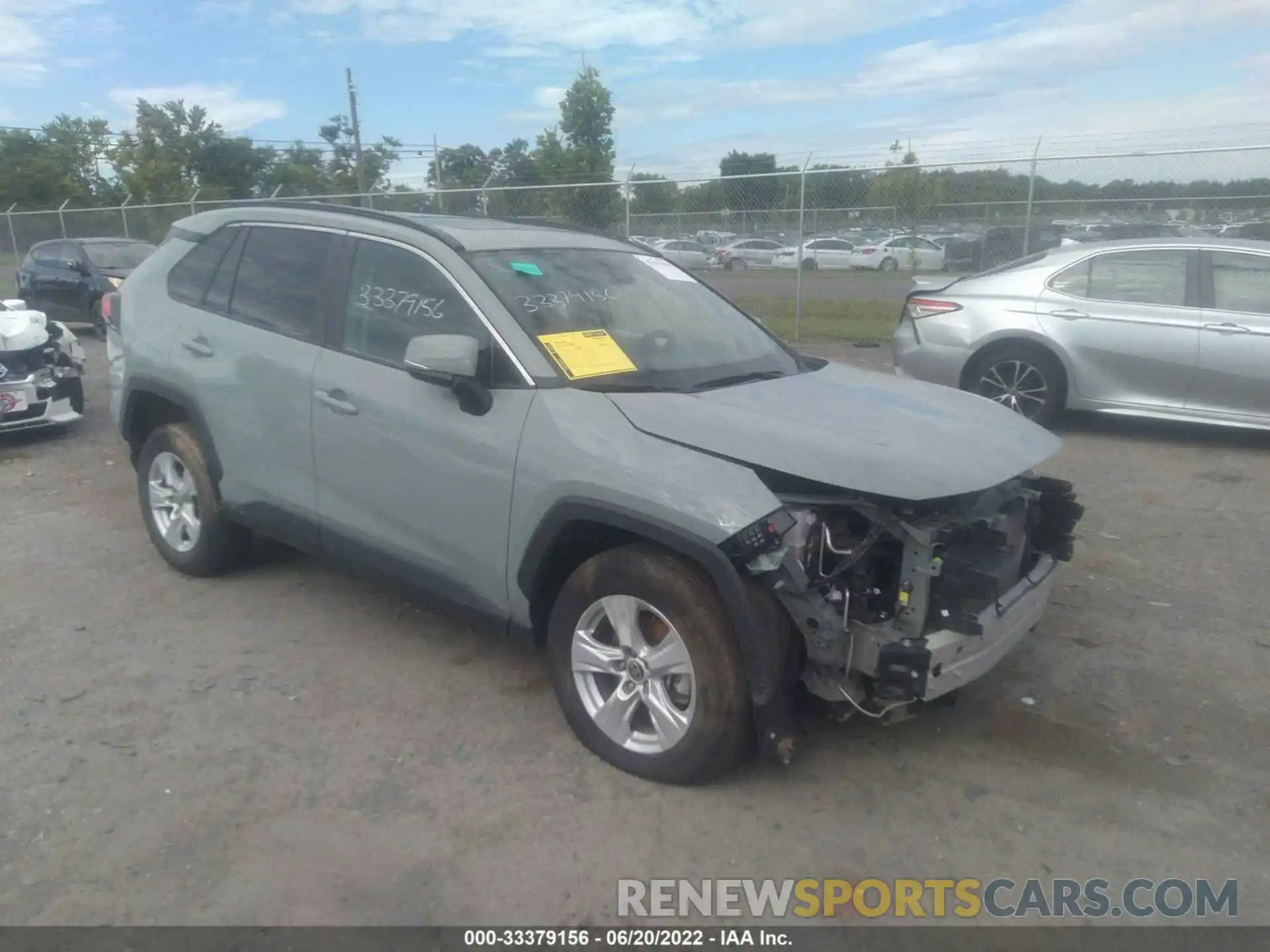 1 Photograph of a damaged car 2T3P1RFV0MW217276 TOYOTA RAV4 2021