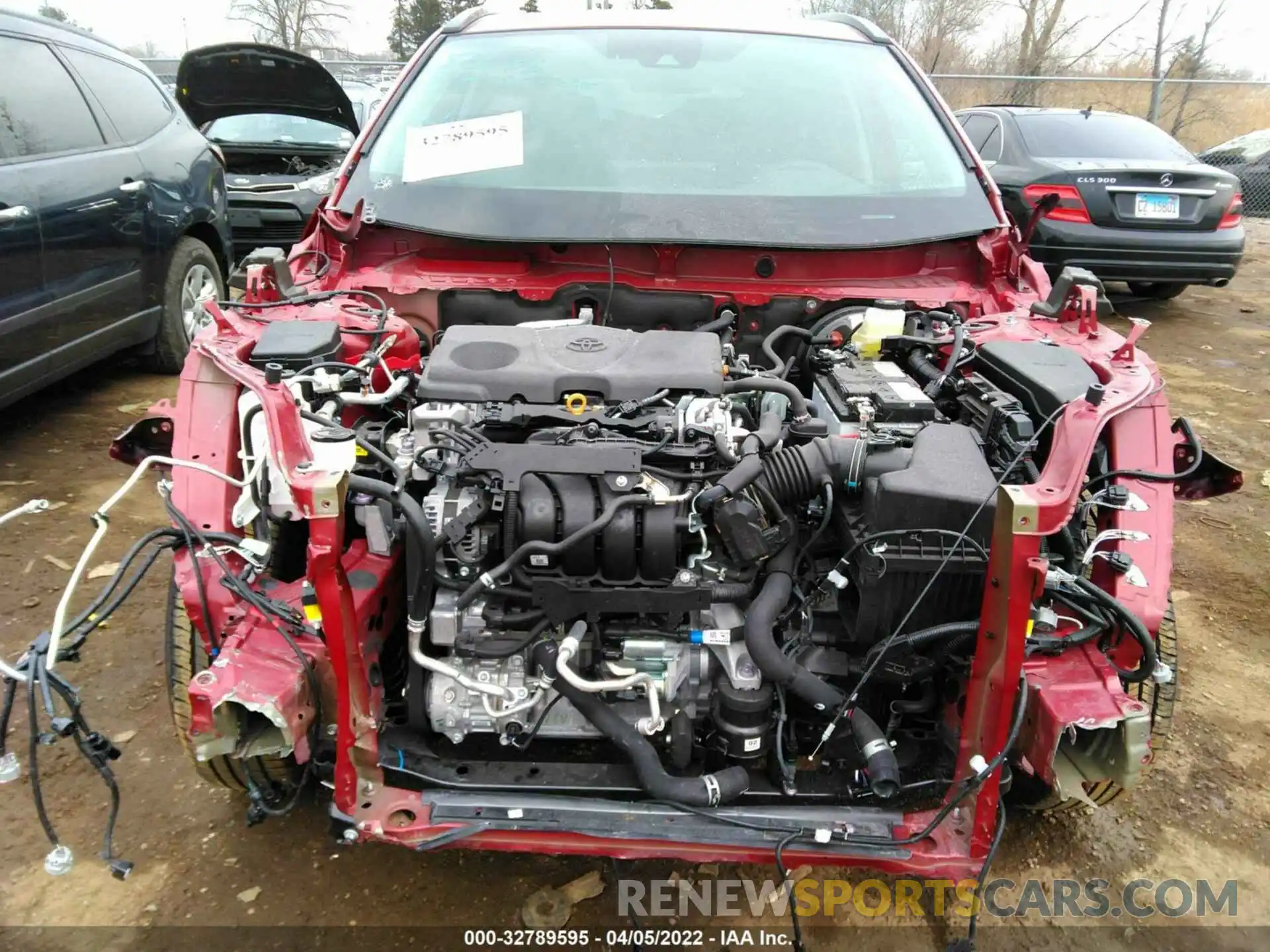 6 Photograph of a damaged car 2T3P1RFV0MW241240 TOYOTA RAV4 2021