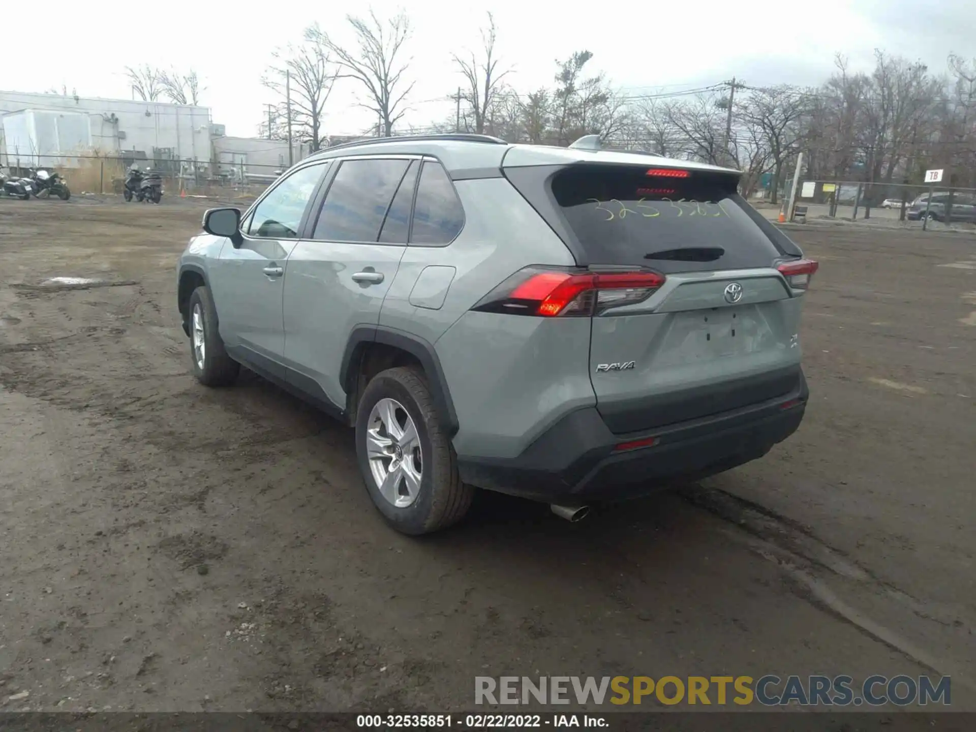 3 Фотография поврежденного автомобиля 2T3P1RFV1MC146106 TOYOTA RAV4 2021