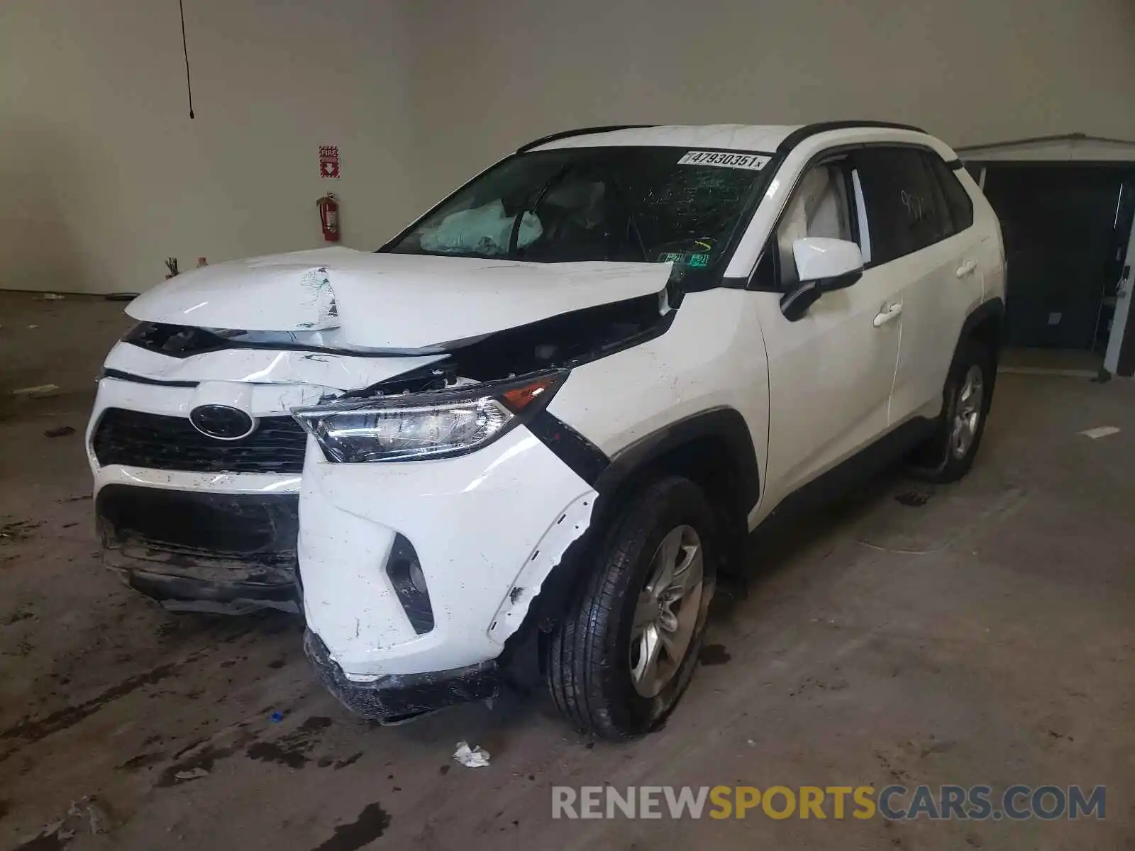 2 Photograph of a damaged car 2T3P1RFV1MC147014 TOYOTA RAV4 2021