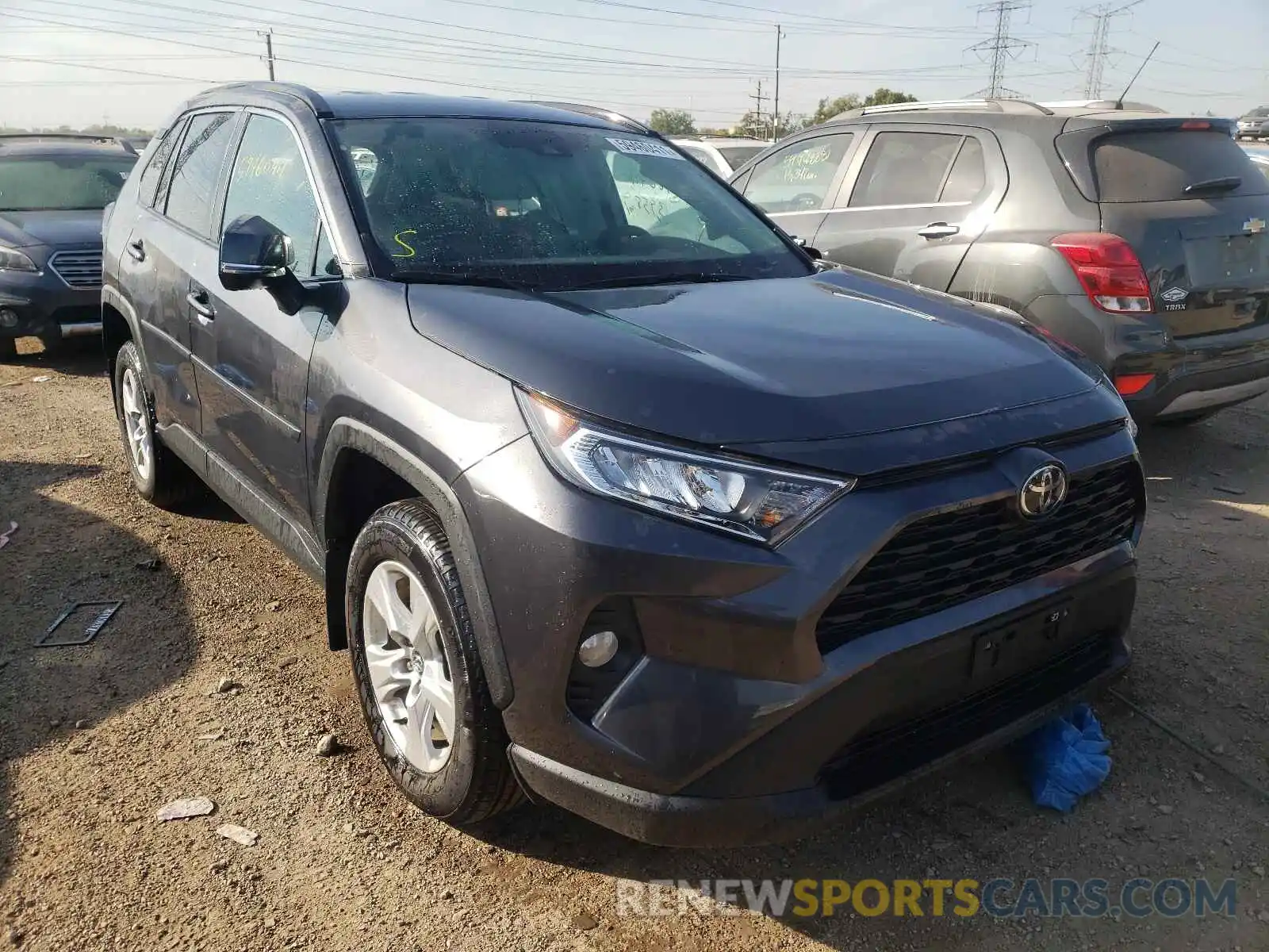 1 Photograph of a damaged car 2T3P1RFV1MC164623 TOYOTA RAV4 2021