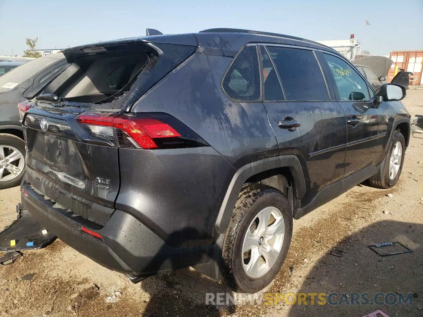 4 Photograph of a damaged car 2T3P1RFV1MC164623 TOYOTA RAV4 2021