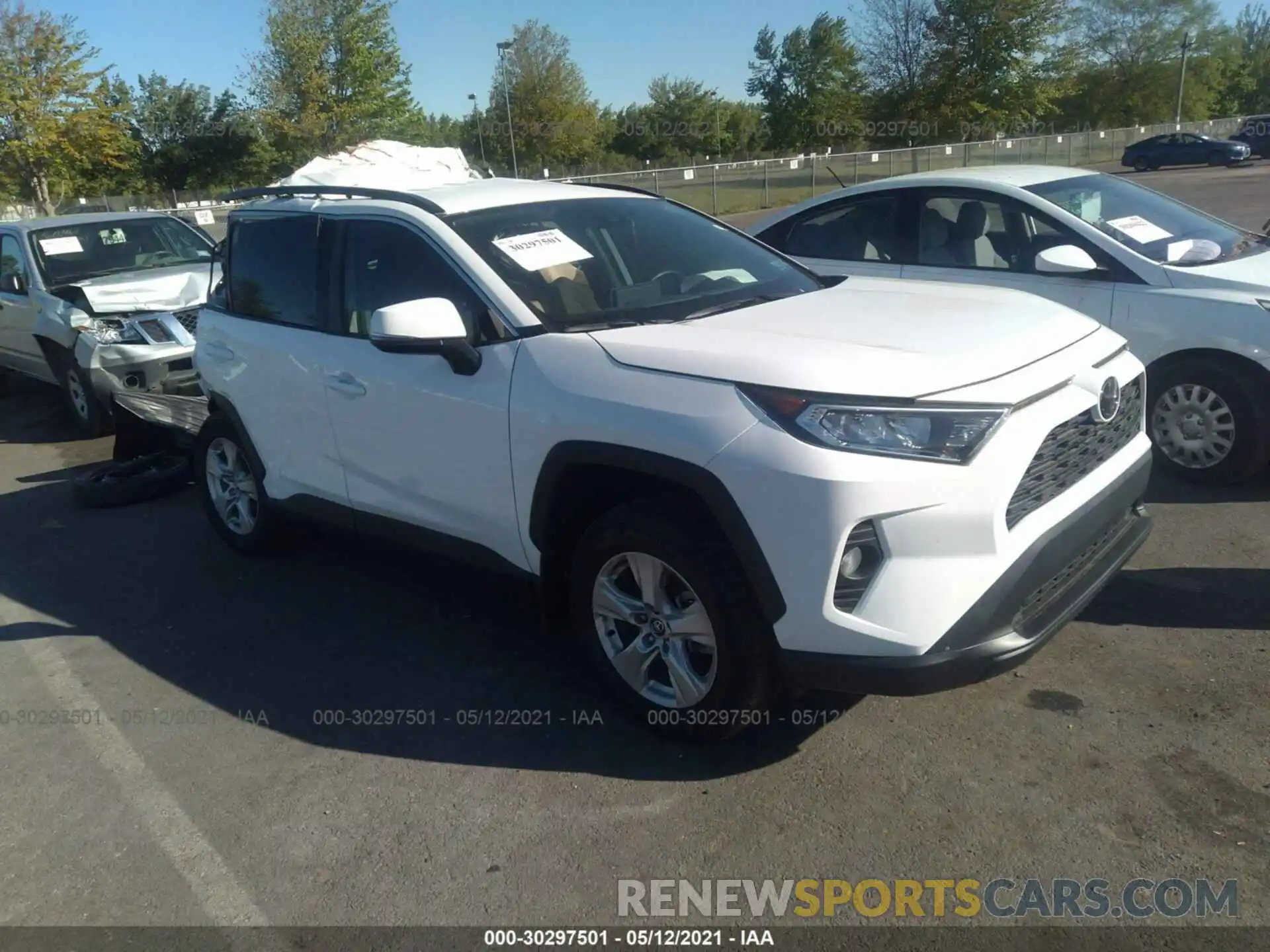 1 Photograph of a damaged car 2T3P1RFV1MC167408 TOYOTA RAV4 2021