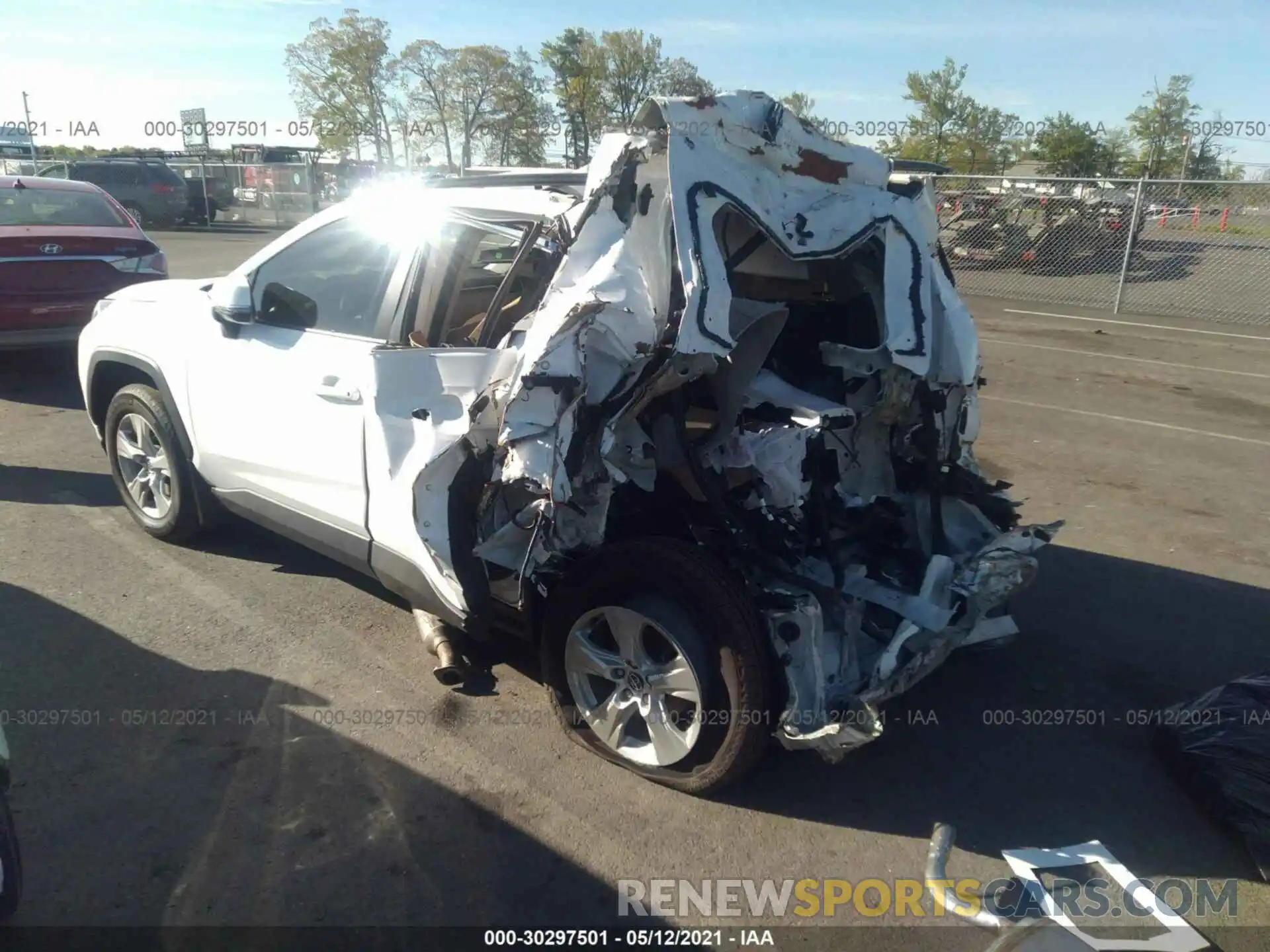 3 Photograph of a damaged car 2T3P1RFV1MC167408 TOYOTA RAV4 2021