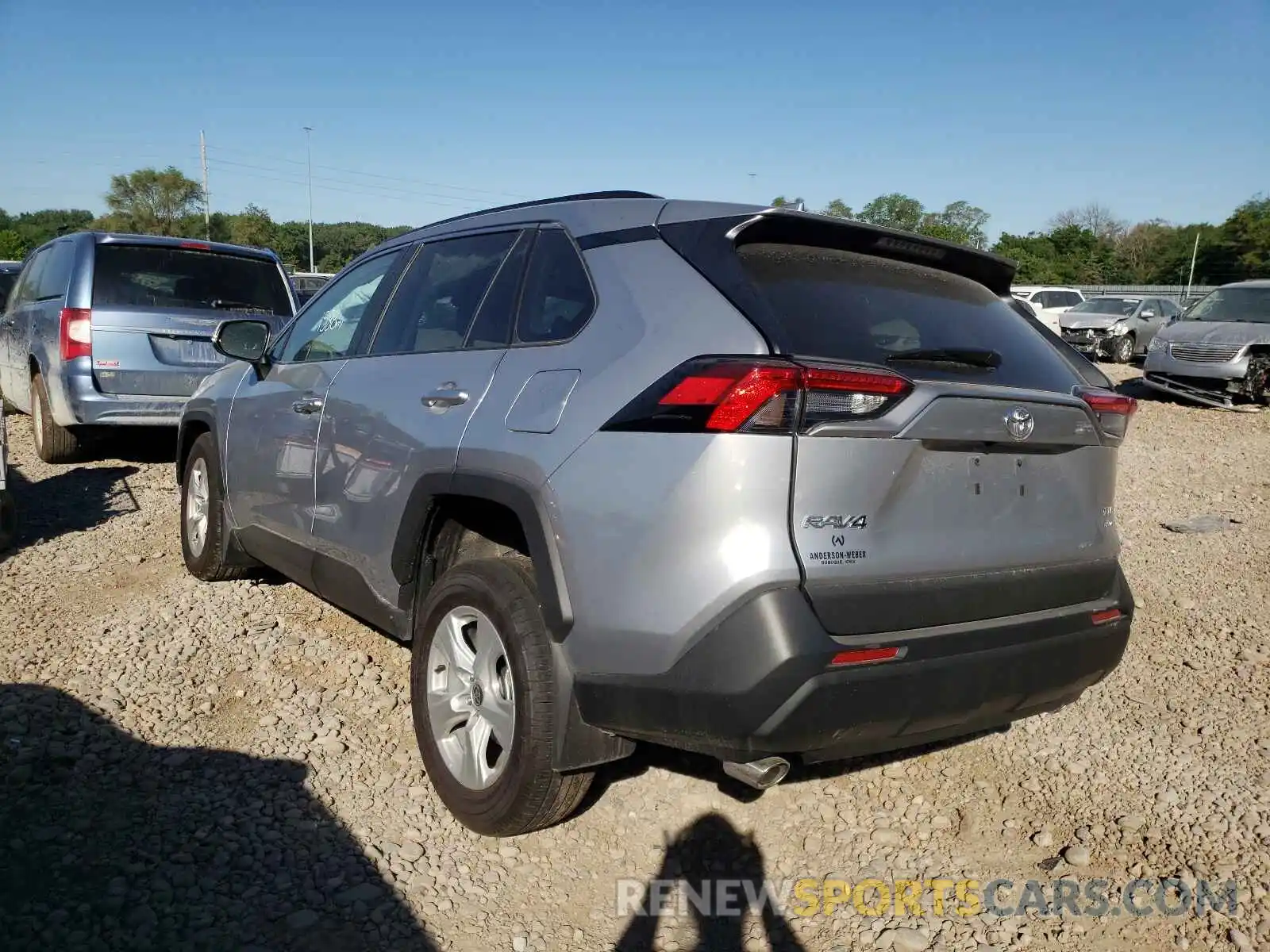 3 Photograph of a damaged car 2T3P1RFV1MC178005 TOYOTA RAV4 2021