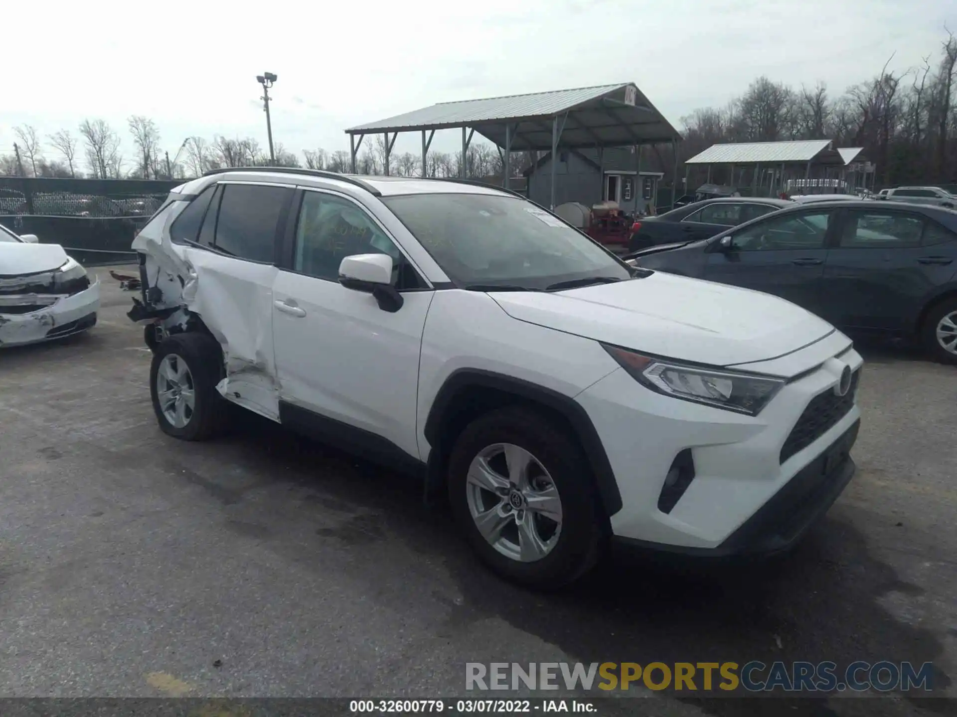 1 Фотография поврежденного автомобиля 2T3P1RFV1MC179140 TOYOTA RAV4 2021