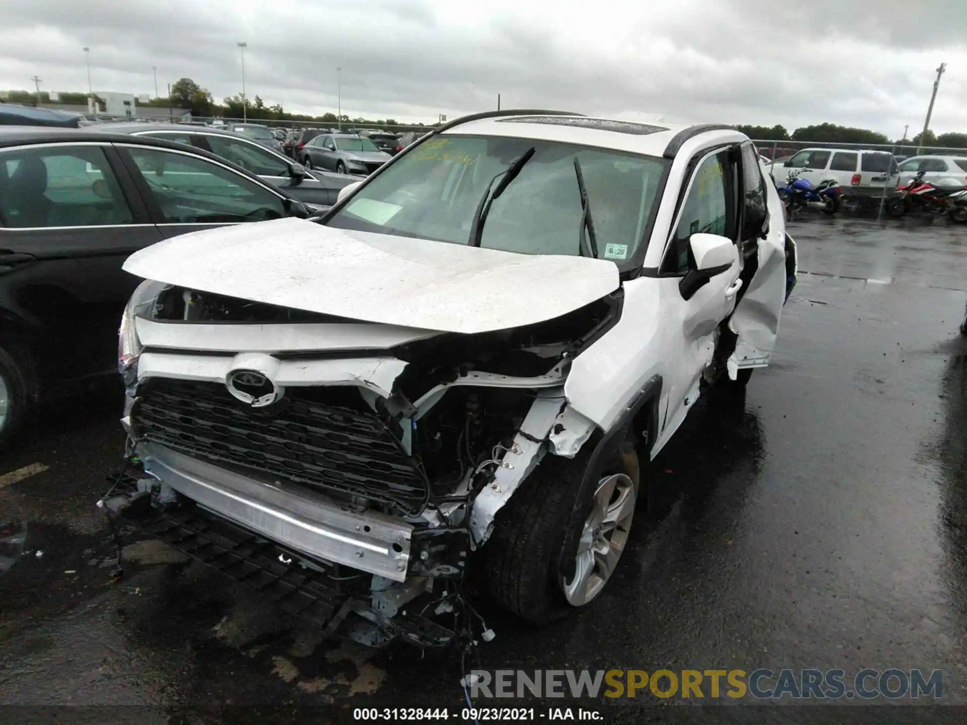 6 Photograph of a damaged car 2T3P1RFV1MC215652 TOYOTA RAV4 2021