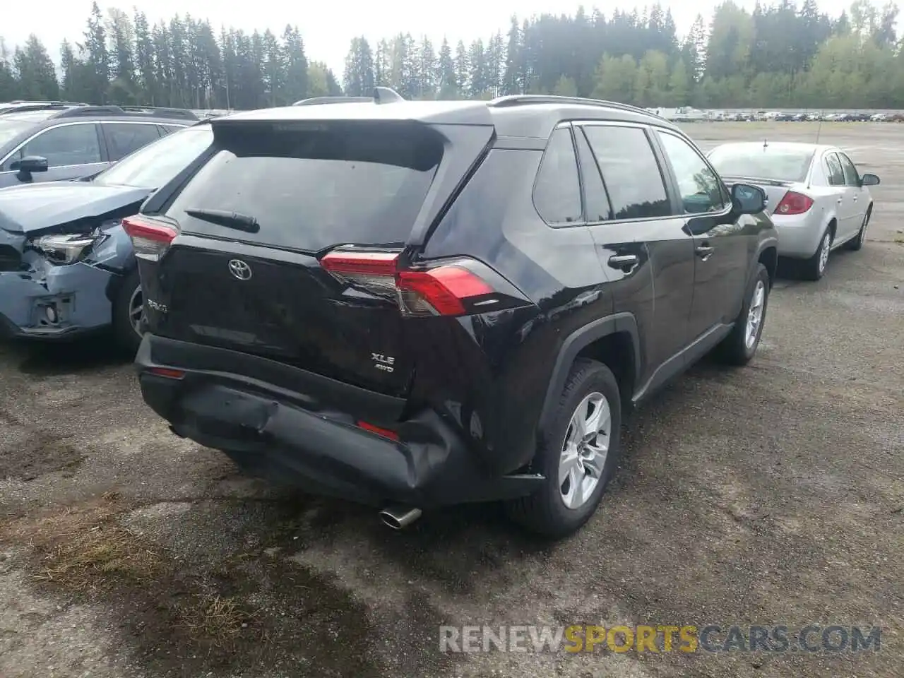 4 Фотография поврежденного автомобиля 2T3P1RFV1MC217403 TOYOTA RAV4 2021