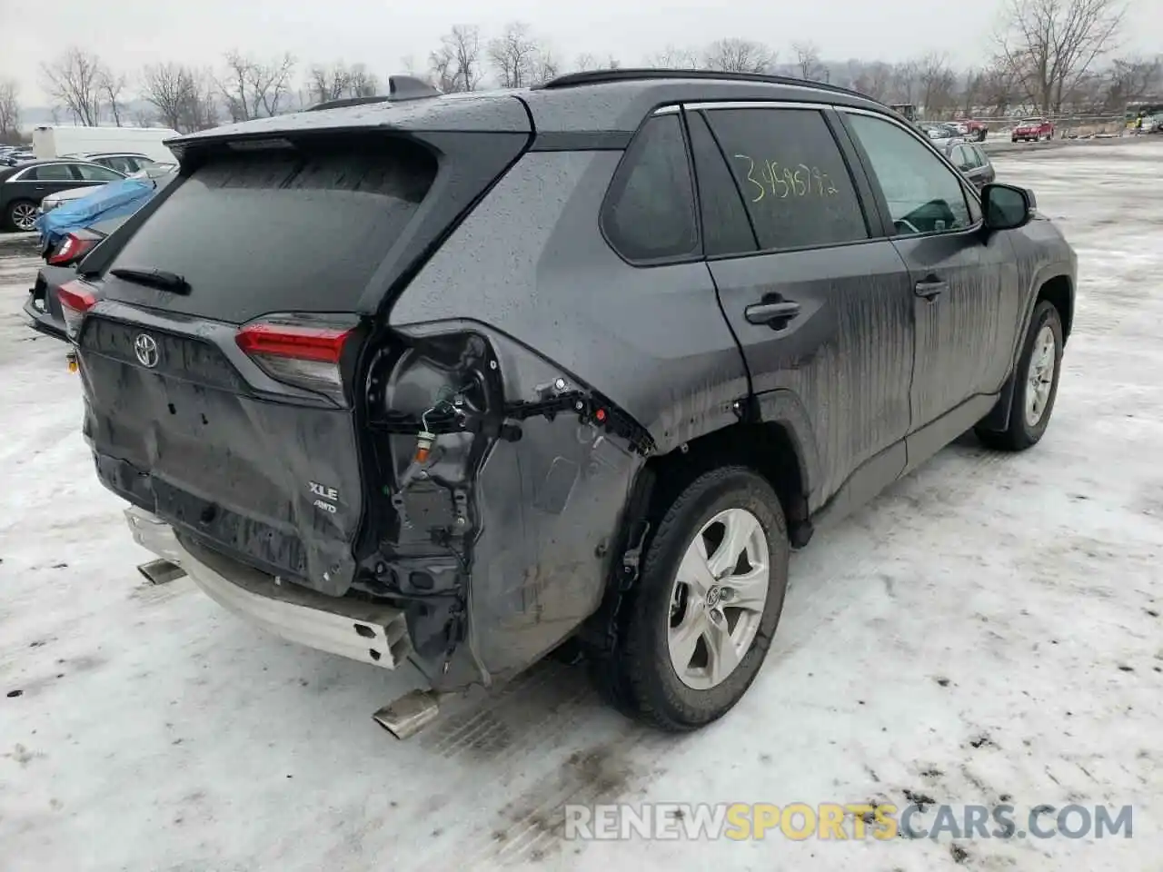 4 Photograph of a damaged car 2T3P1RFV1MC221449 TOYOTA RAV4 2021