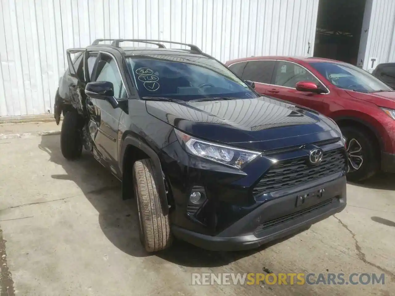 1 Фотография поврежденного автомобиля 2T3P1RFV1MC223119 TOYOTA RAV4 2021