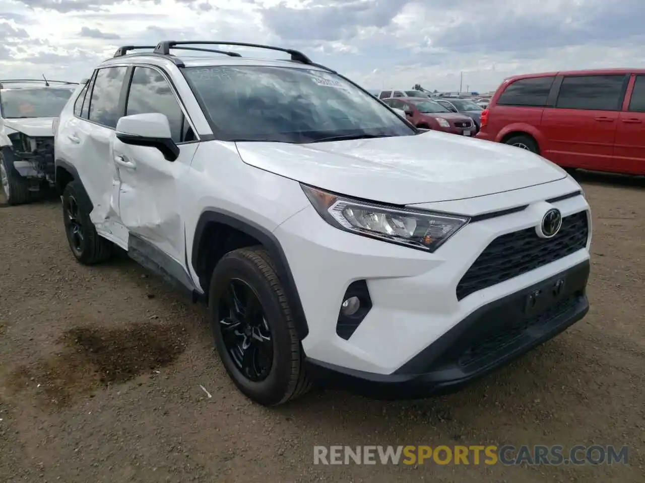 1 Photograph of a damaged car 2T3P1RFV1MC225405 TOYOTA RAV4 2021