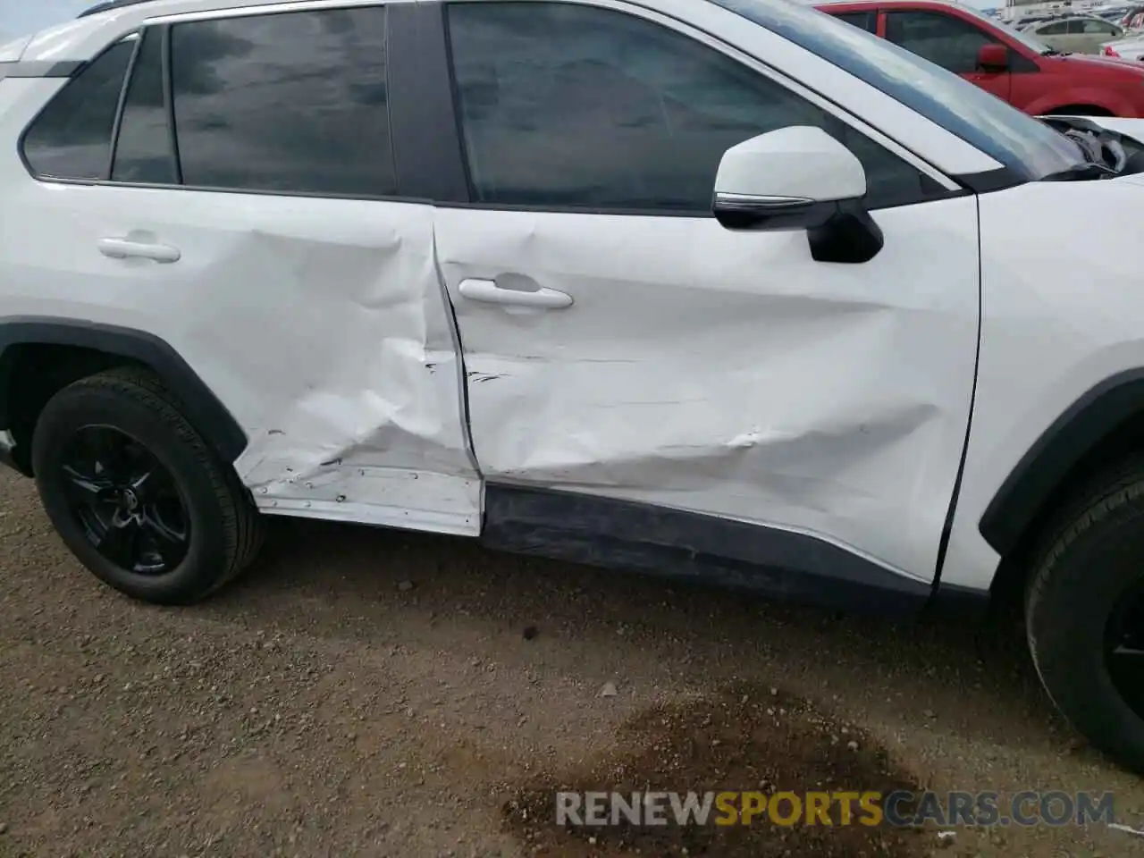 9 Photograph of a damaged car 2T3P1RFV1MC225405 TOYOTA RAV4 2021