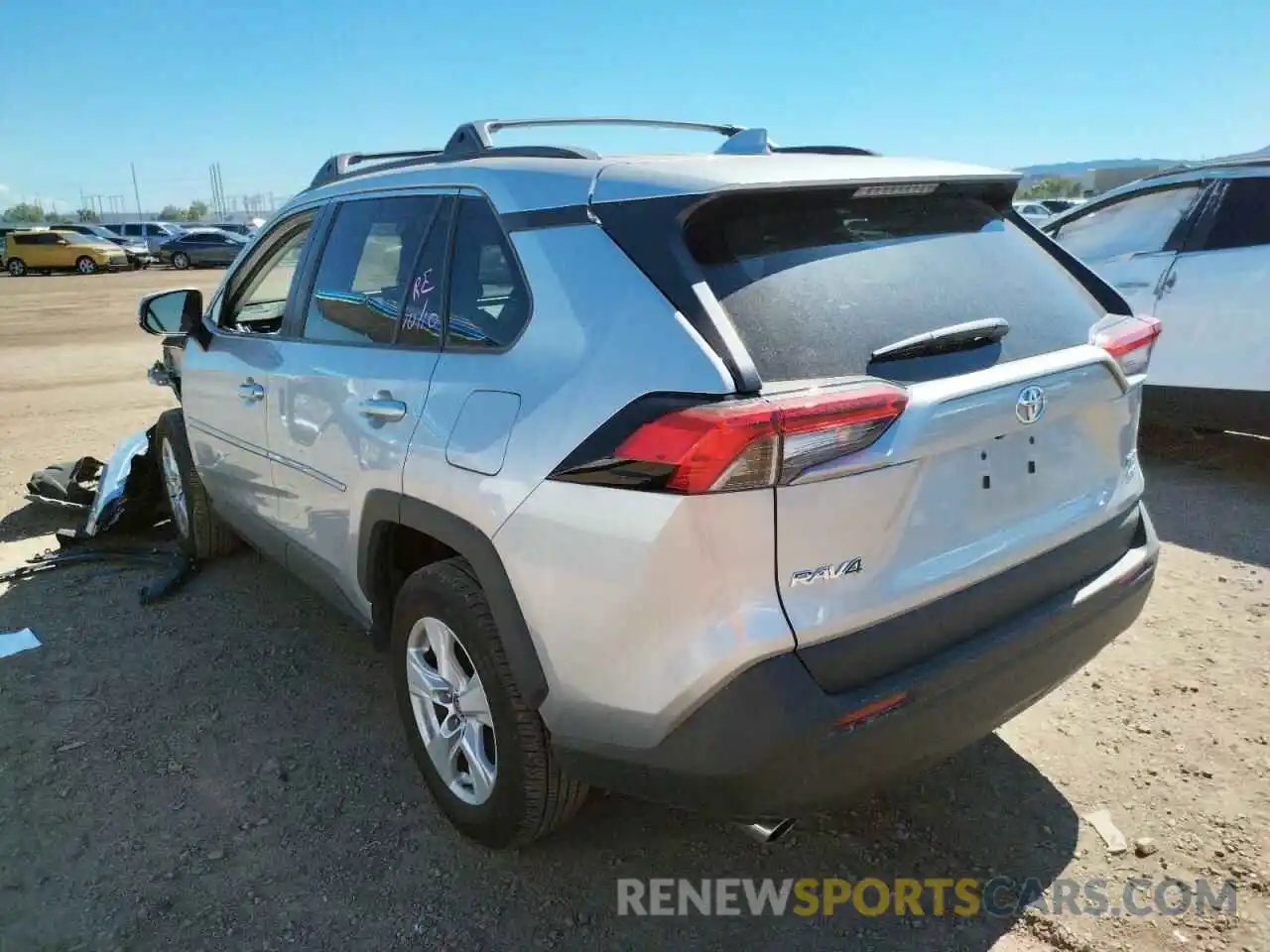 3 Photograph of a damaged car 2T3P1RFV1MC236534 TOYOTA RAV4 2021