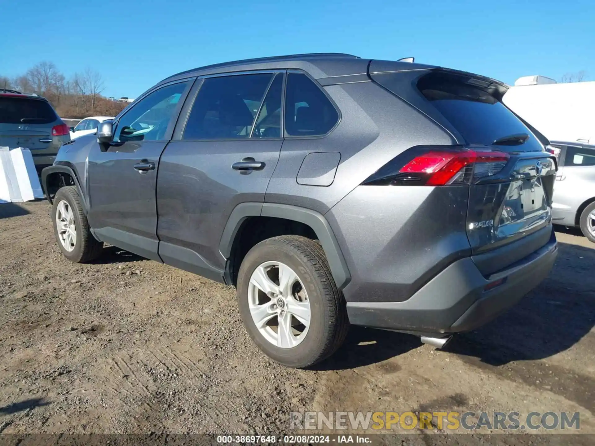 3 Photograph of a damaged car 2T3P1RFV1MC256251 TOYOTA RAV4 2021