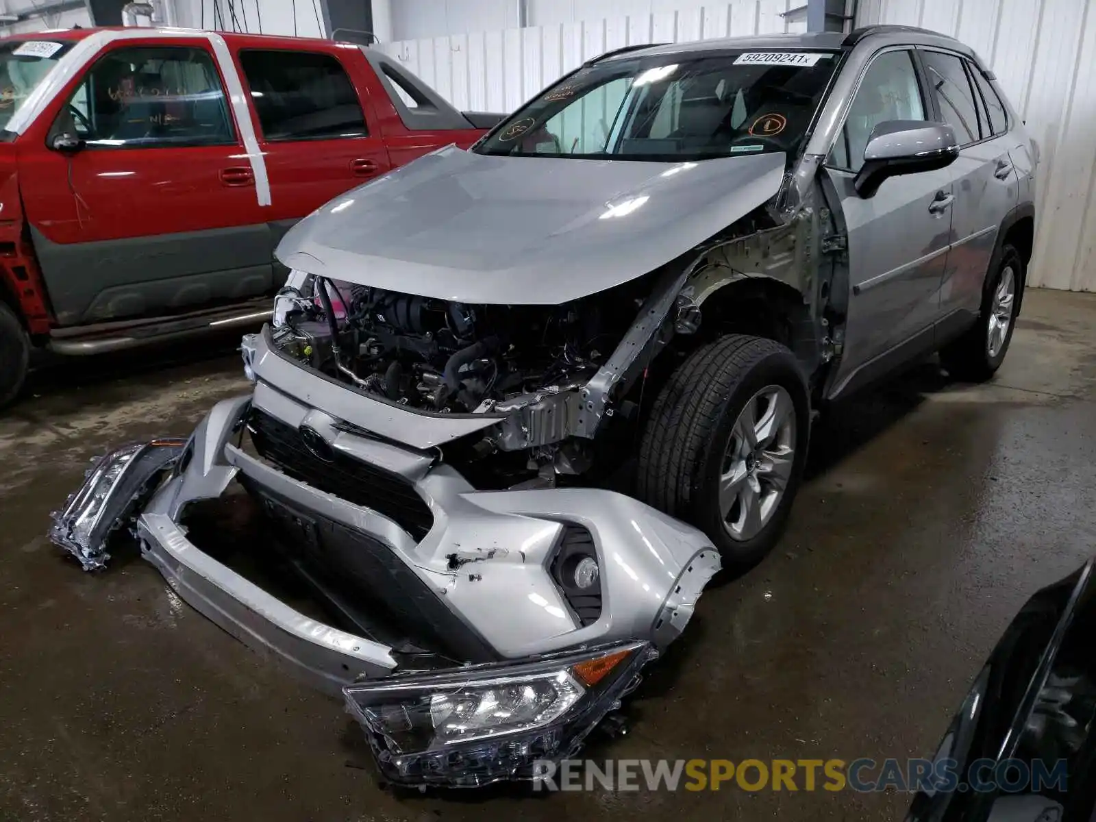 2 Photograph of a damaged car 2T3P1RFV1MW144676 TOYOTA RAV4 2021