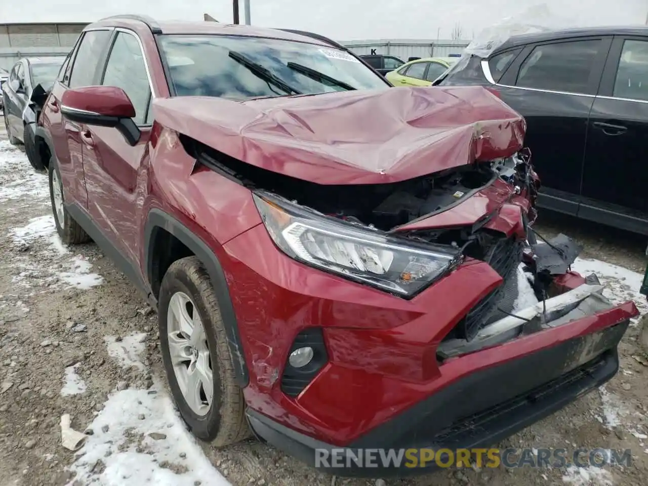 1 Photograph of a damaged car 2T3P1RFV1MW148999 TOYOTA RAV4 2021