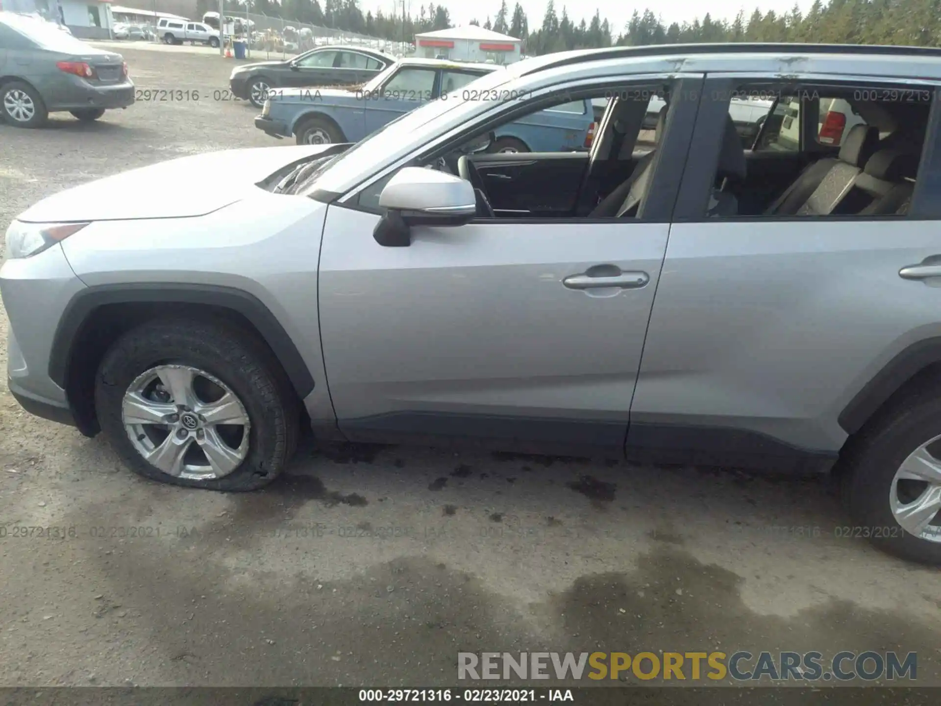 6 Фотография поврежденного автомобиля 2T3P1RFV1MW160389 TOYOTA RAV4 2021