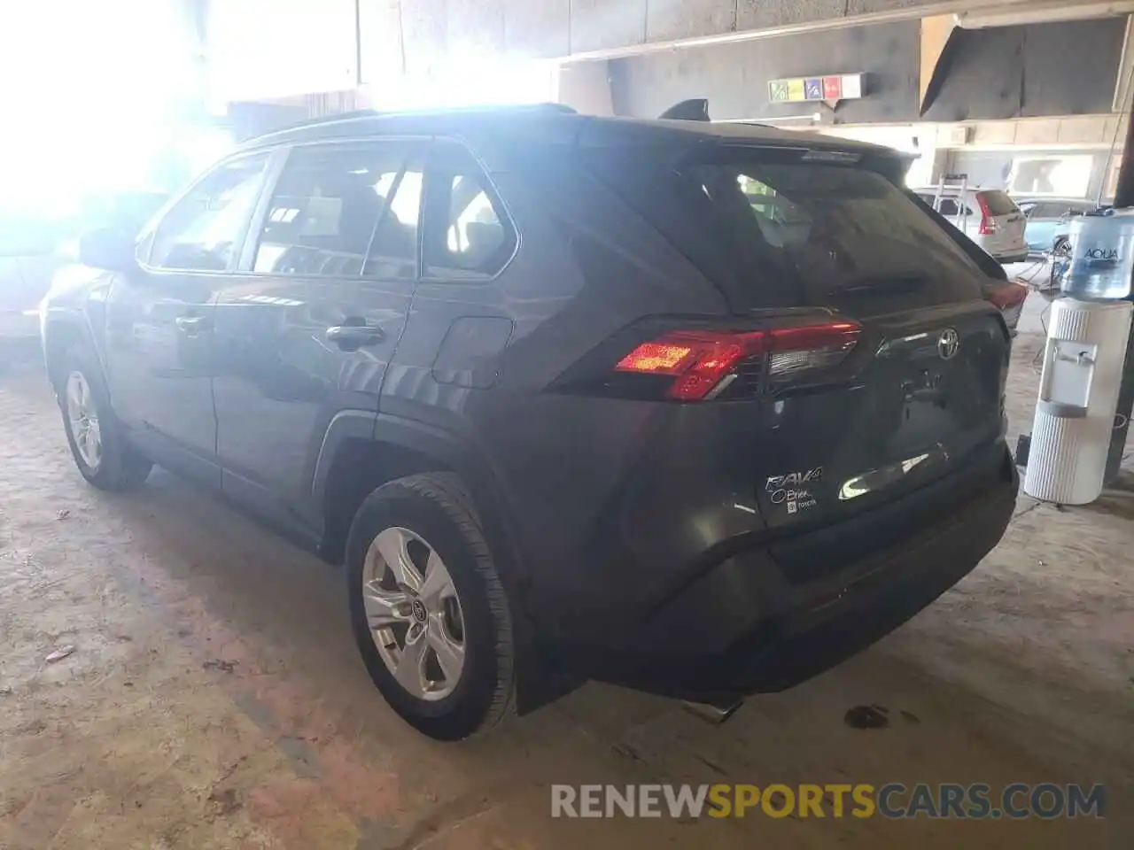 3 Photograph of a damaged car 2T3P1RFV1MW161767 TOYOTA RAV4 2021