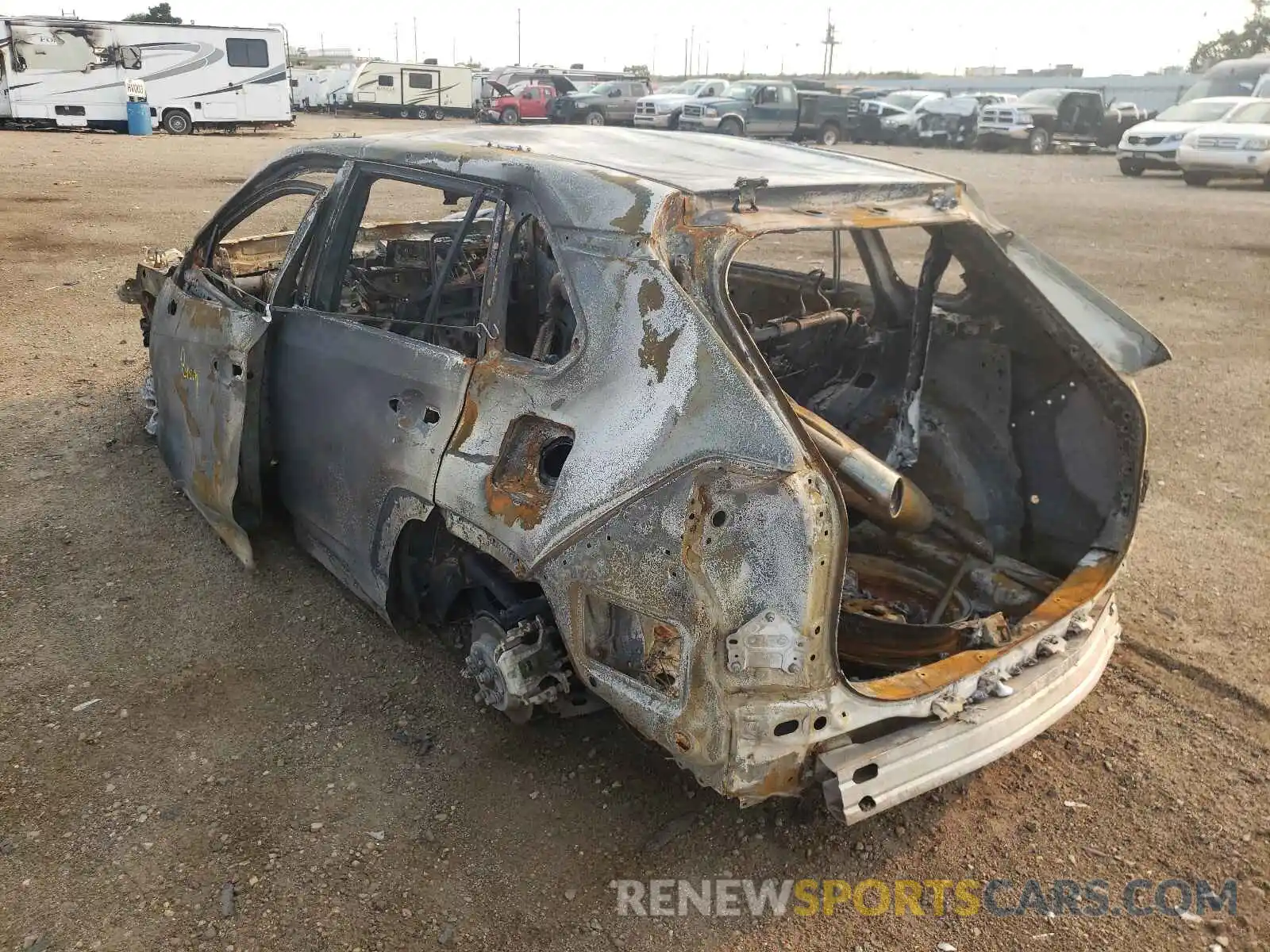 3 Photograph of a damaged car 2T3P1RFV1MW161929 TOYOTA RAV4 2021